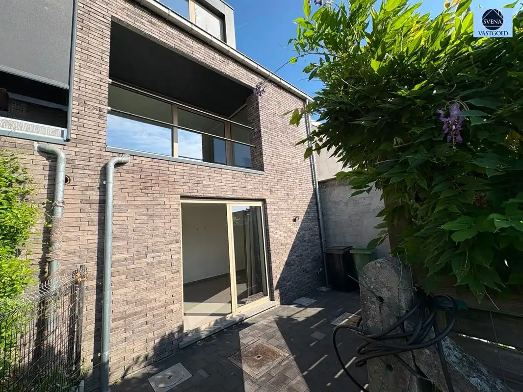 ENERGIEZUINIGE INSTAPKLARE WONING MET 2 SLAAPKAMERS, GARAGE EN TUIN foto 14