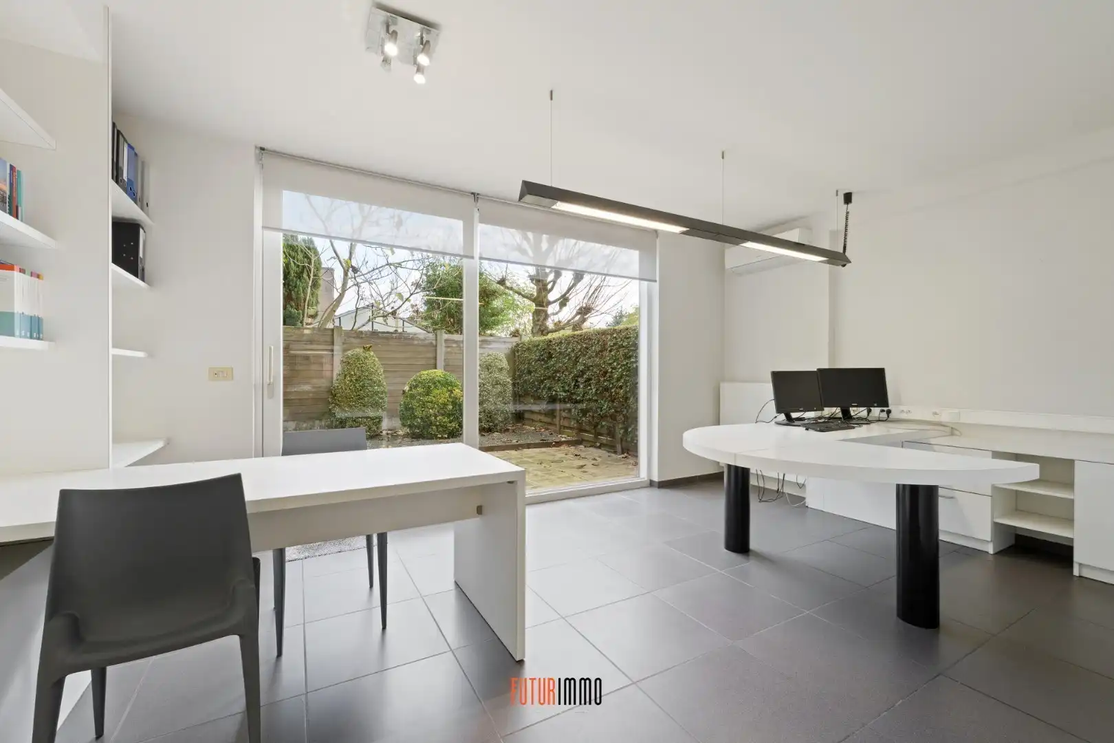 Polyvalente eigendom in hartje Rumbeke foto 9