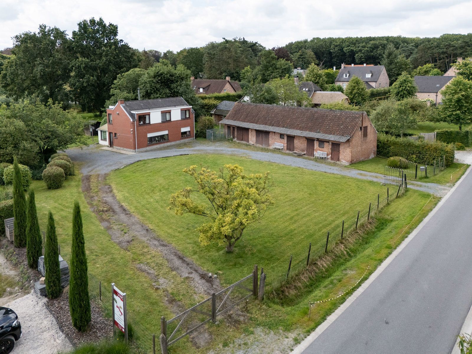 Uiterst residentieel en uniek gelegen bouwgrond  foto 2