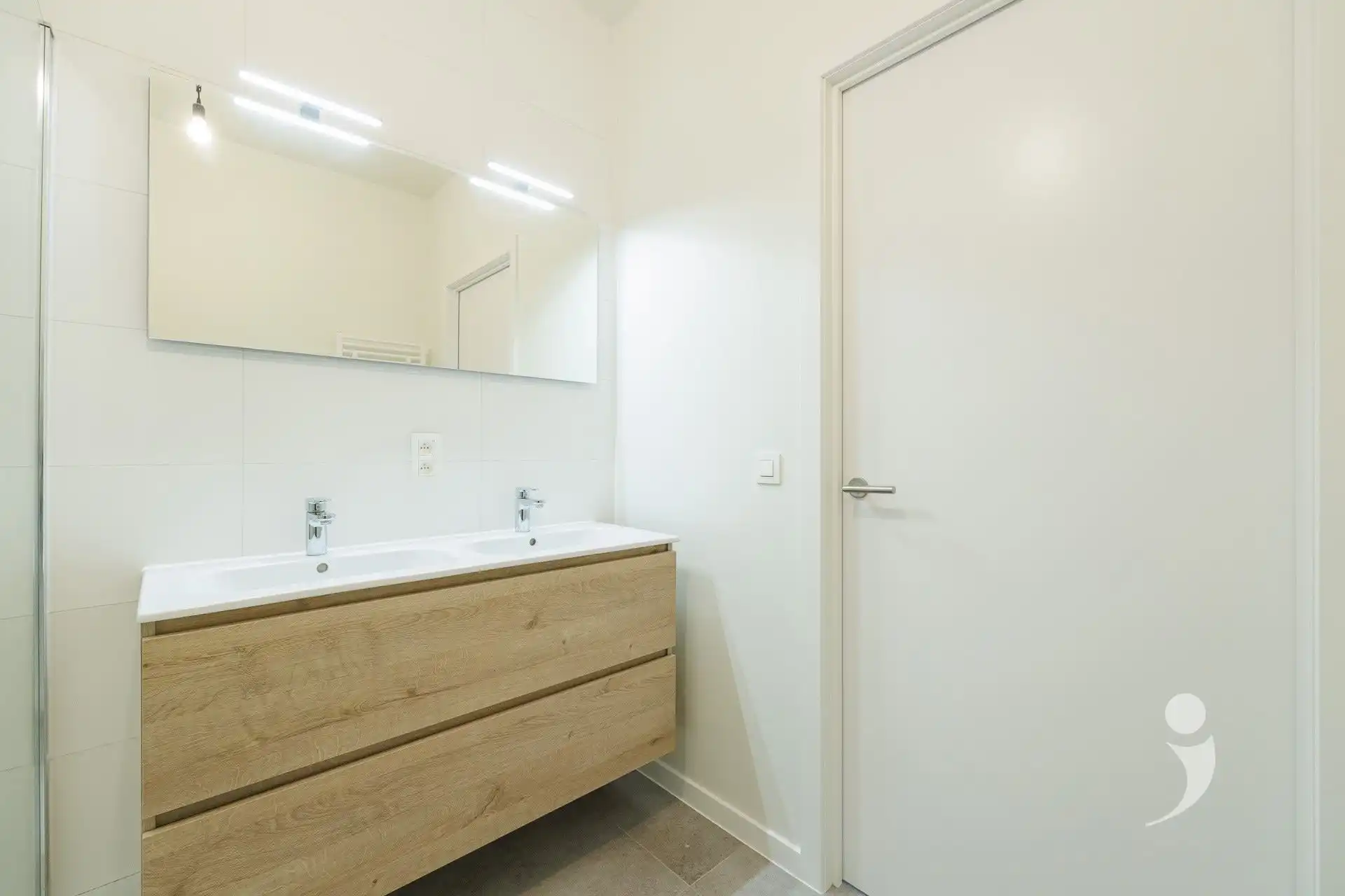 Exclusief appartement met panoramisch uitzicht over Leuven foto 32