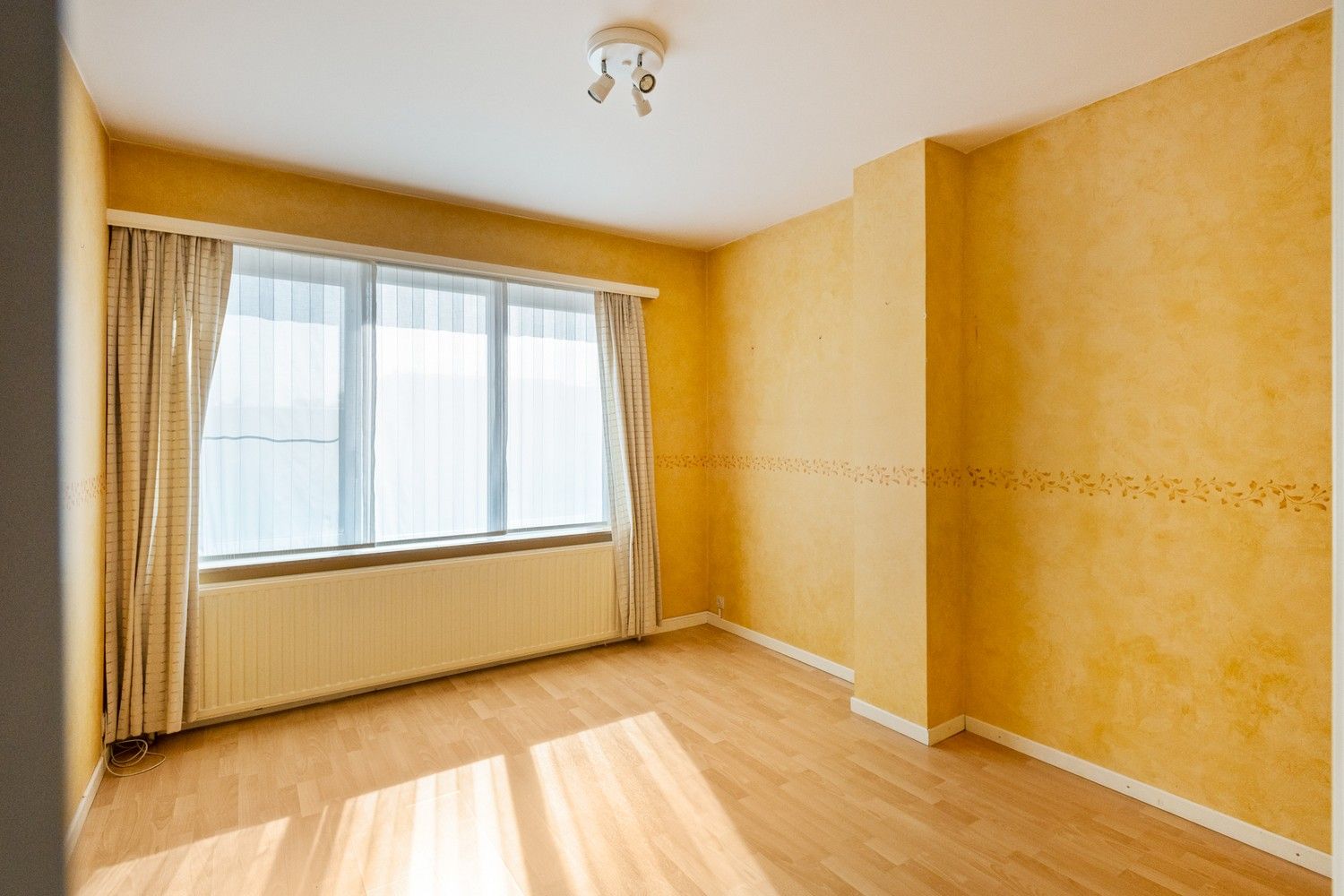 Bel-etage met 3 slaapkamers, een garage en tuin in Borsbeek! foto 22