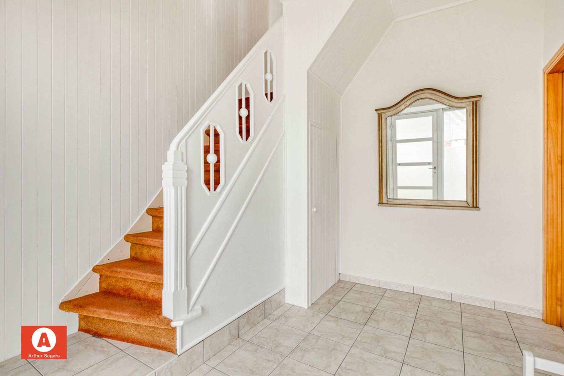 Instapklare woning op centrale liggig foto 3