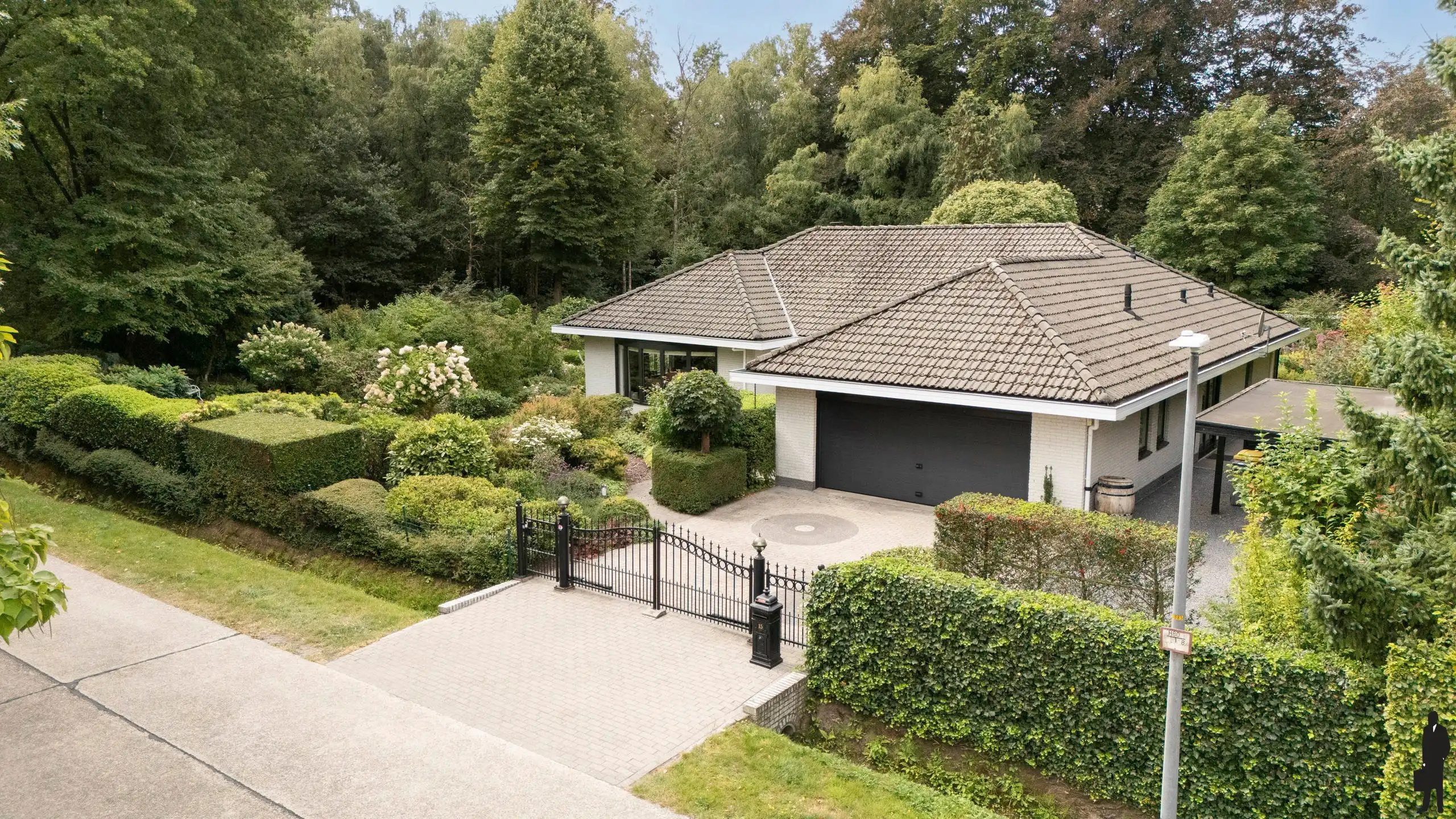 Uitstekende villa op zuidwesten in residentiele verkaveling foto 35