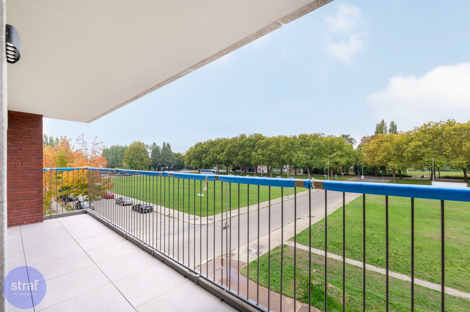 Te huur: nieuw  appartement (100 m2) op Linkeroever foto 7