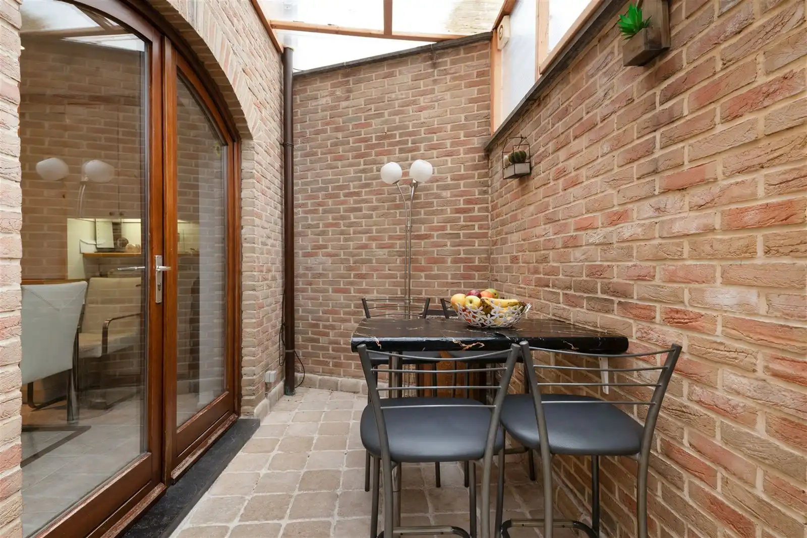 Ruim herenhuis in hartje Aalst foto 7