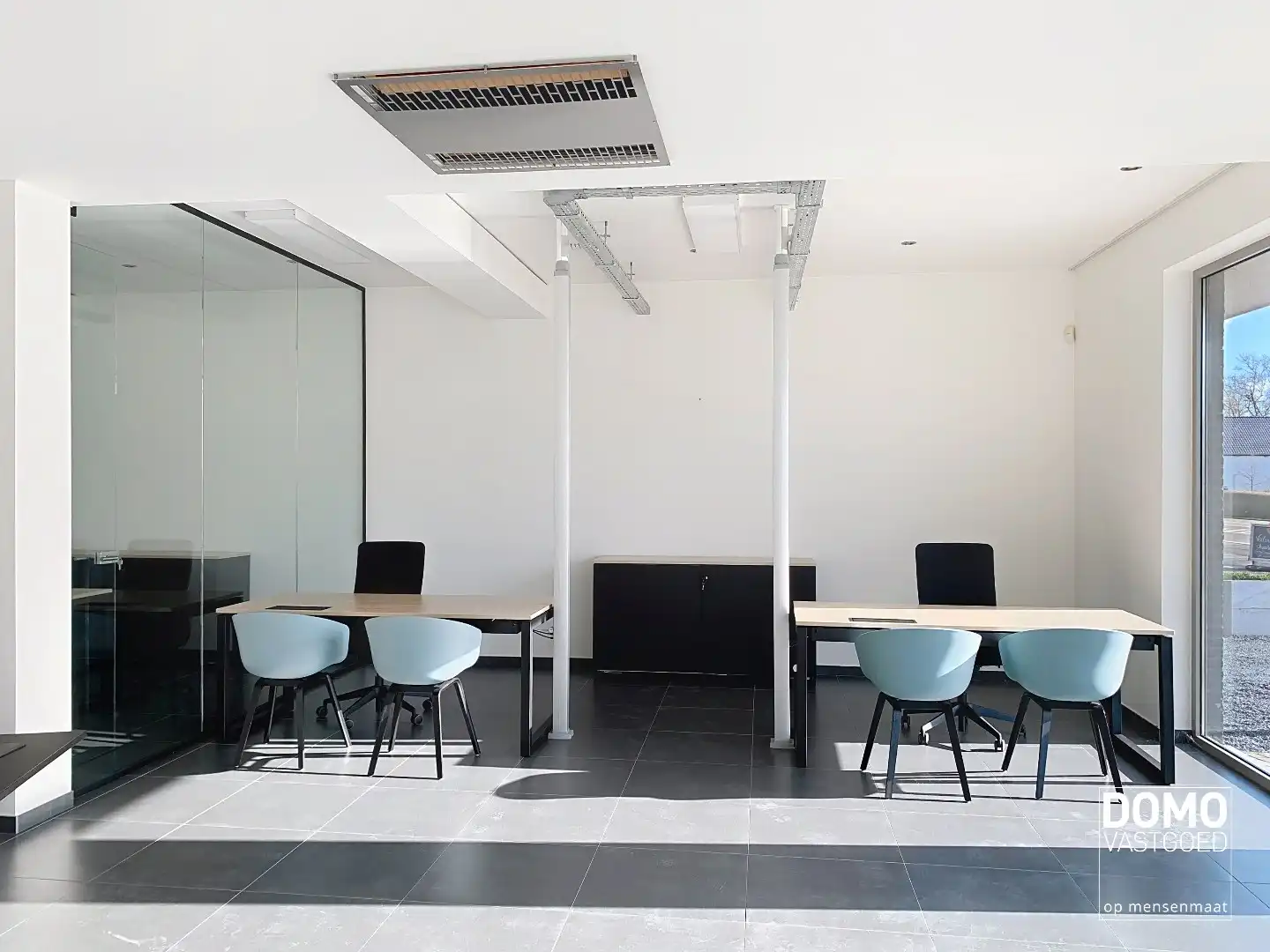 Commerciële ruimte met kelder te huur te Herk-de-Stad foto 6