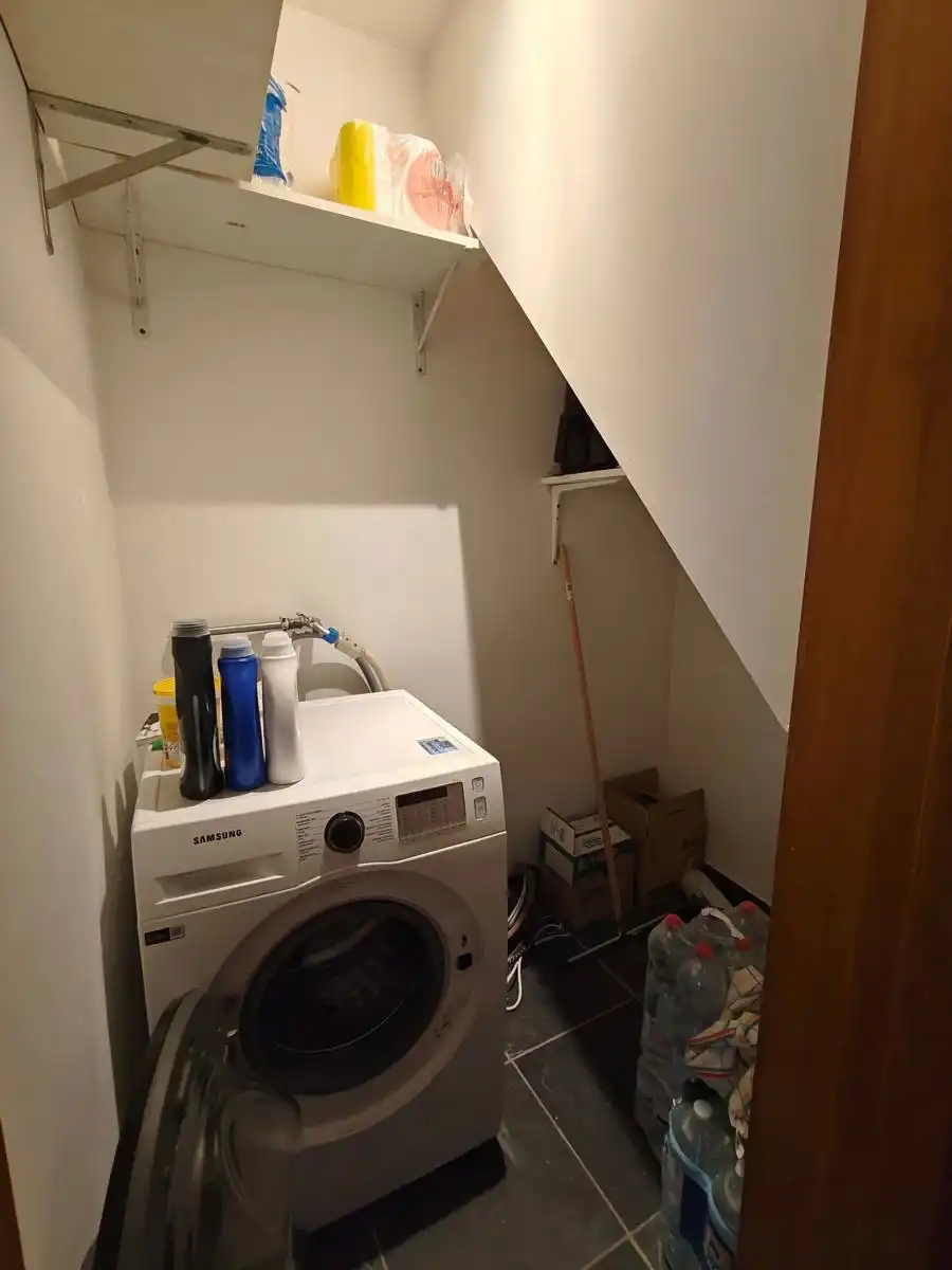 2 slaapkamer appartement met aparte garage foto 15