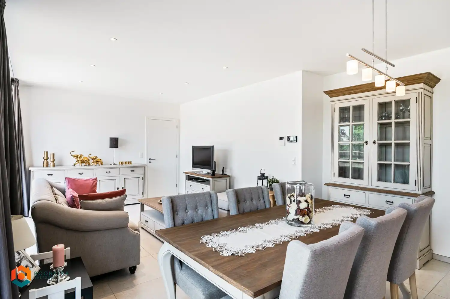 Prachtig appartement met 2 slpkrs foto 4