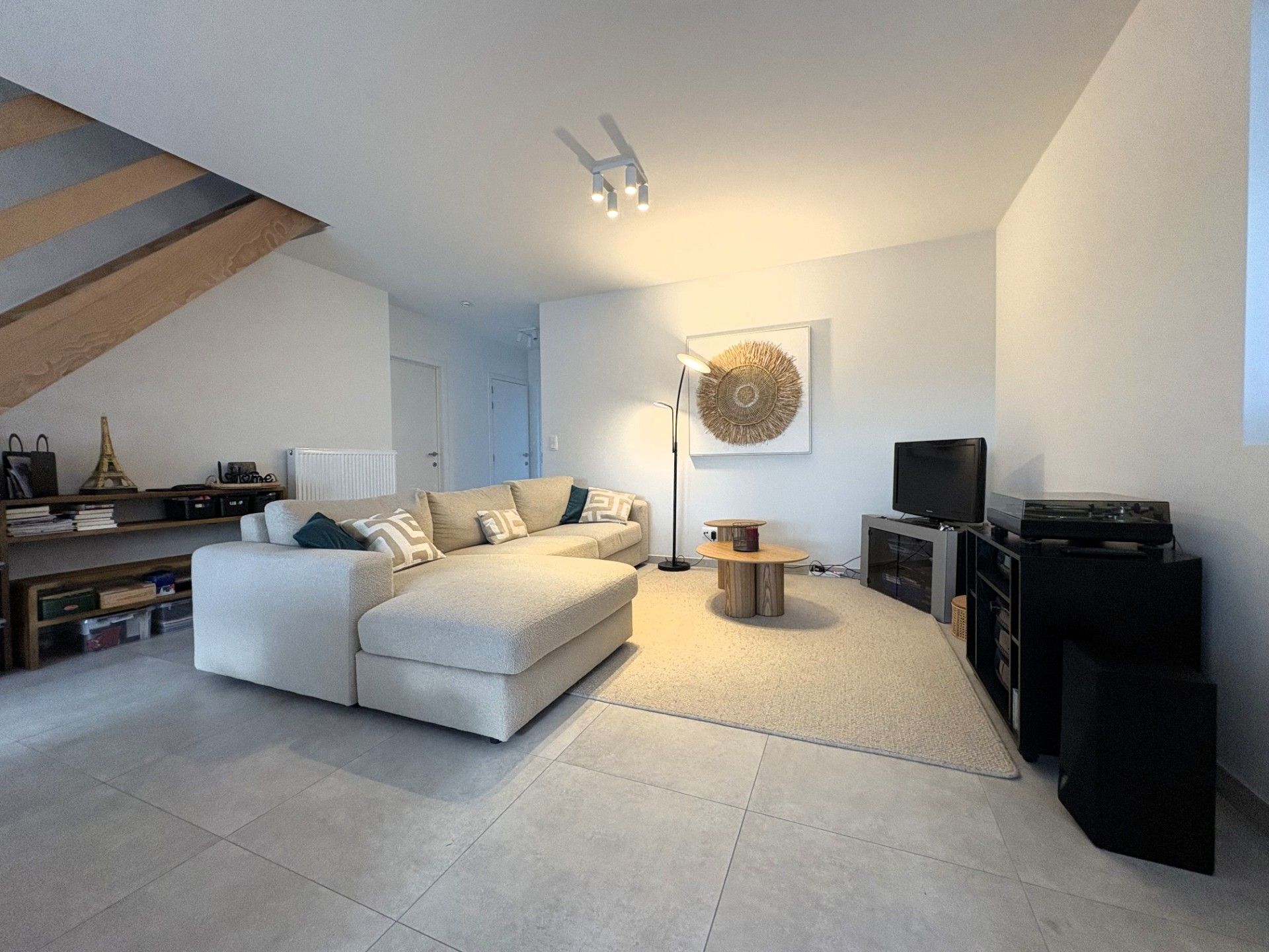 Prachtig nieuwbouw duplexappartement met 3 slaapkamers – centrum Celles foto 4