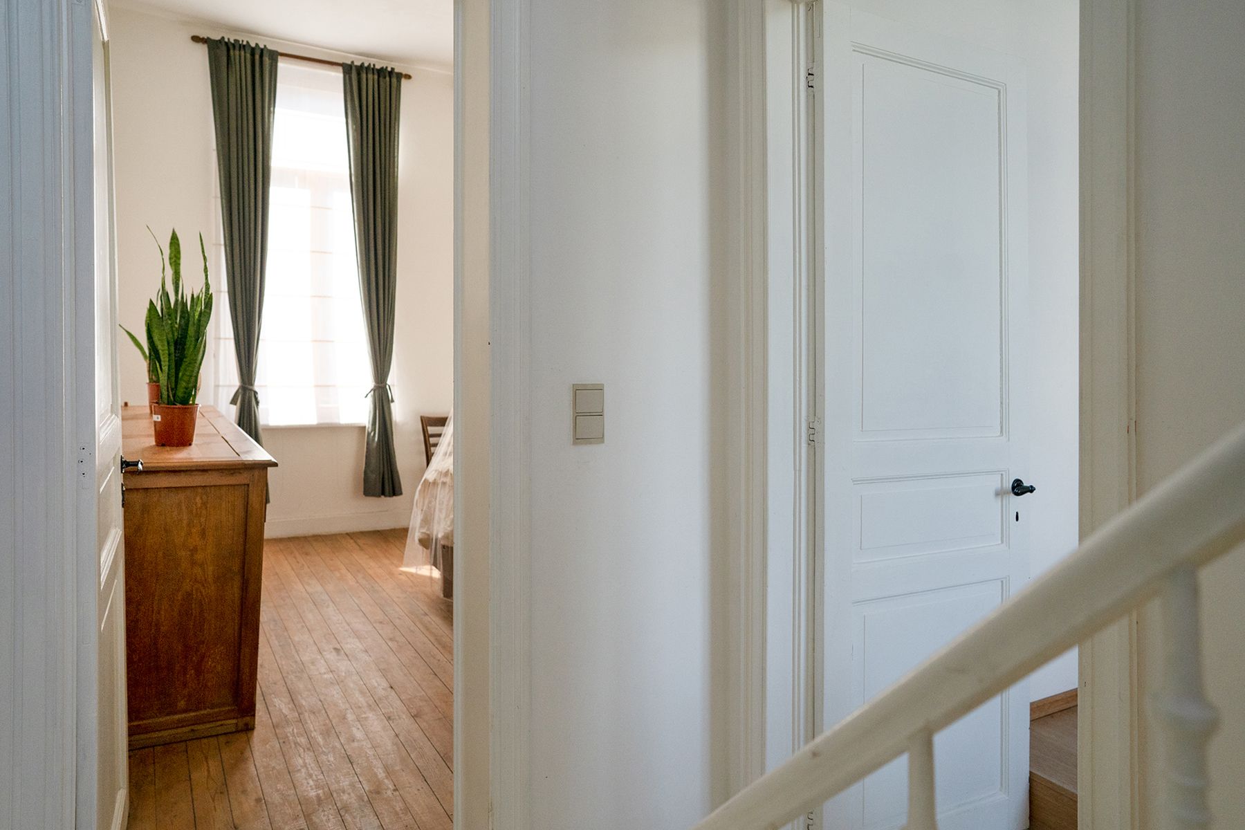Unieke gerenoveerde burgerwoning, pareltje in architectuur foto 19