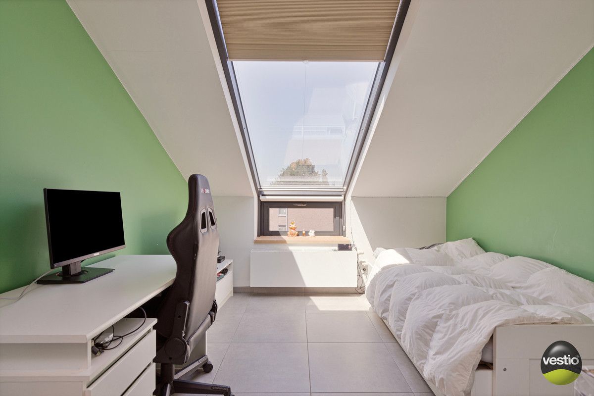 FLEXIBEL DUPLEX APPARTEMENT VAN 183M² MET 5 SLAAPKAMERS MET ZORG- EN WOONOPLOSSING NABIJ CENTRUM TONGEREN. foto 26