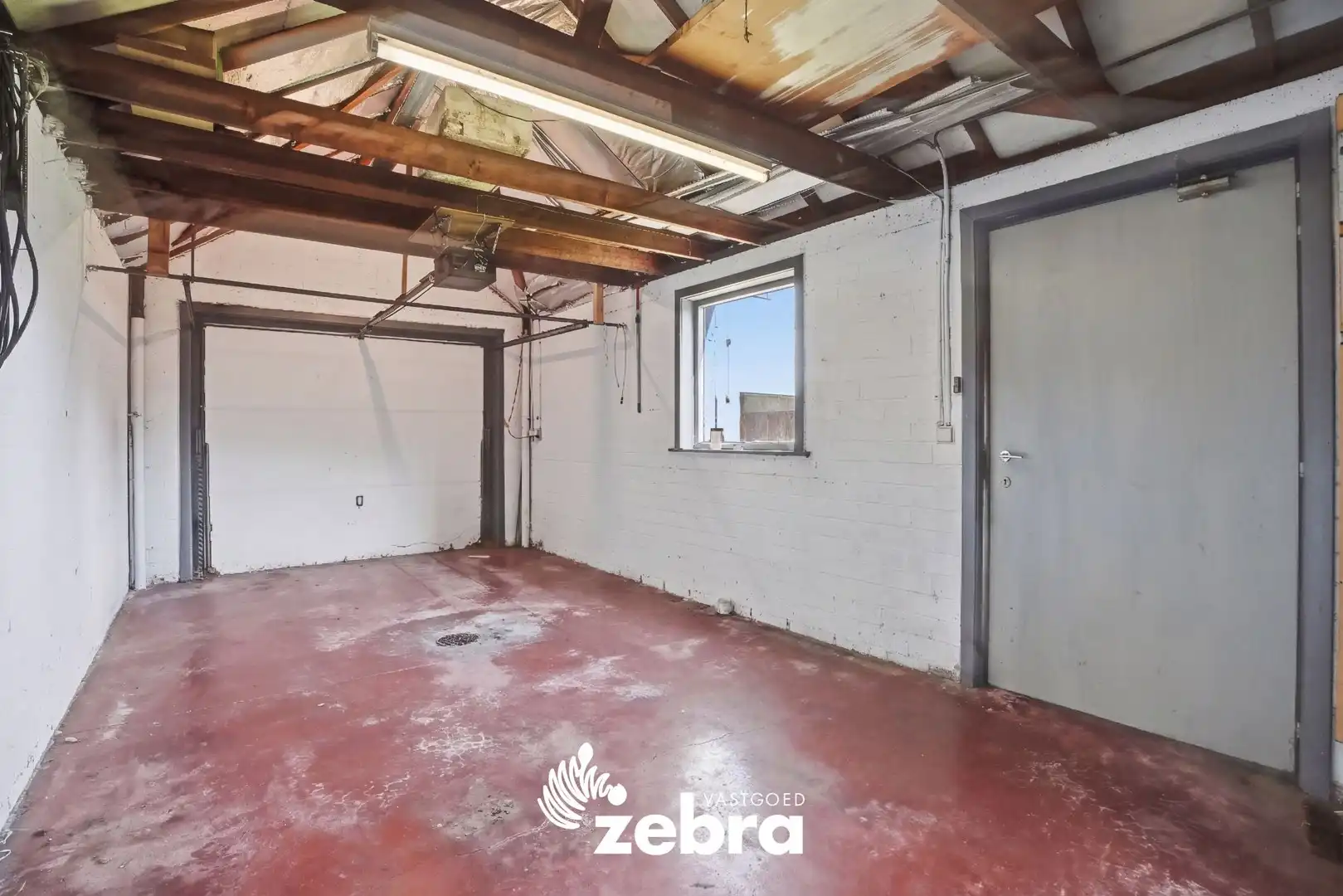 Halfopen bebouwing met 4 slaapkamers op een toplocatie in Tielt! foto 24