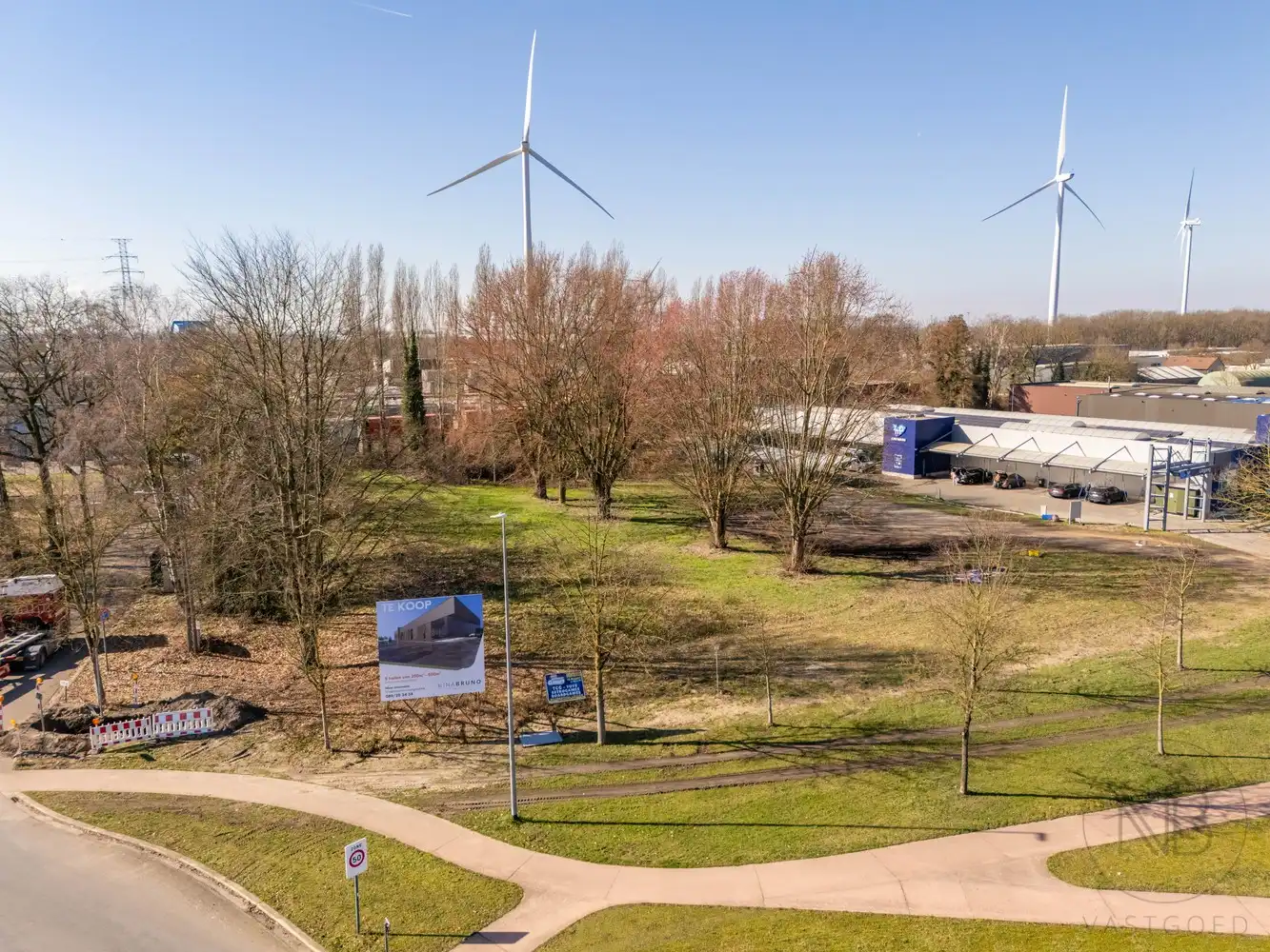 PROJECTGROND MET VERGUNNING TE KOOP – TOPLIGGING GENK-ZUID foto 2
