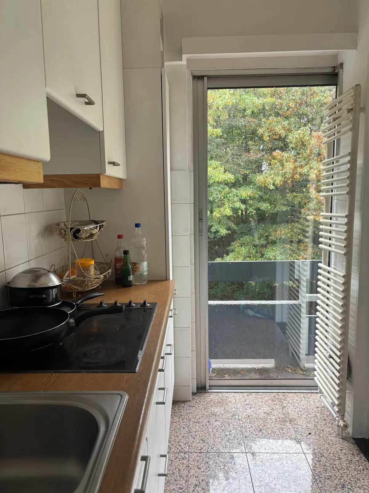 Leuk gelegen appartement met 2 slaapkamers en garage foto 6