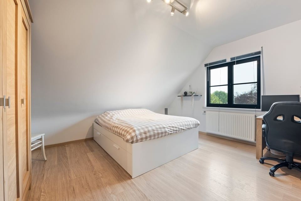 PRACHTIGE PASTORIJWONING MET DUBBELE GARAGE IN SINT-TRUIDEN foto 32