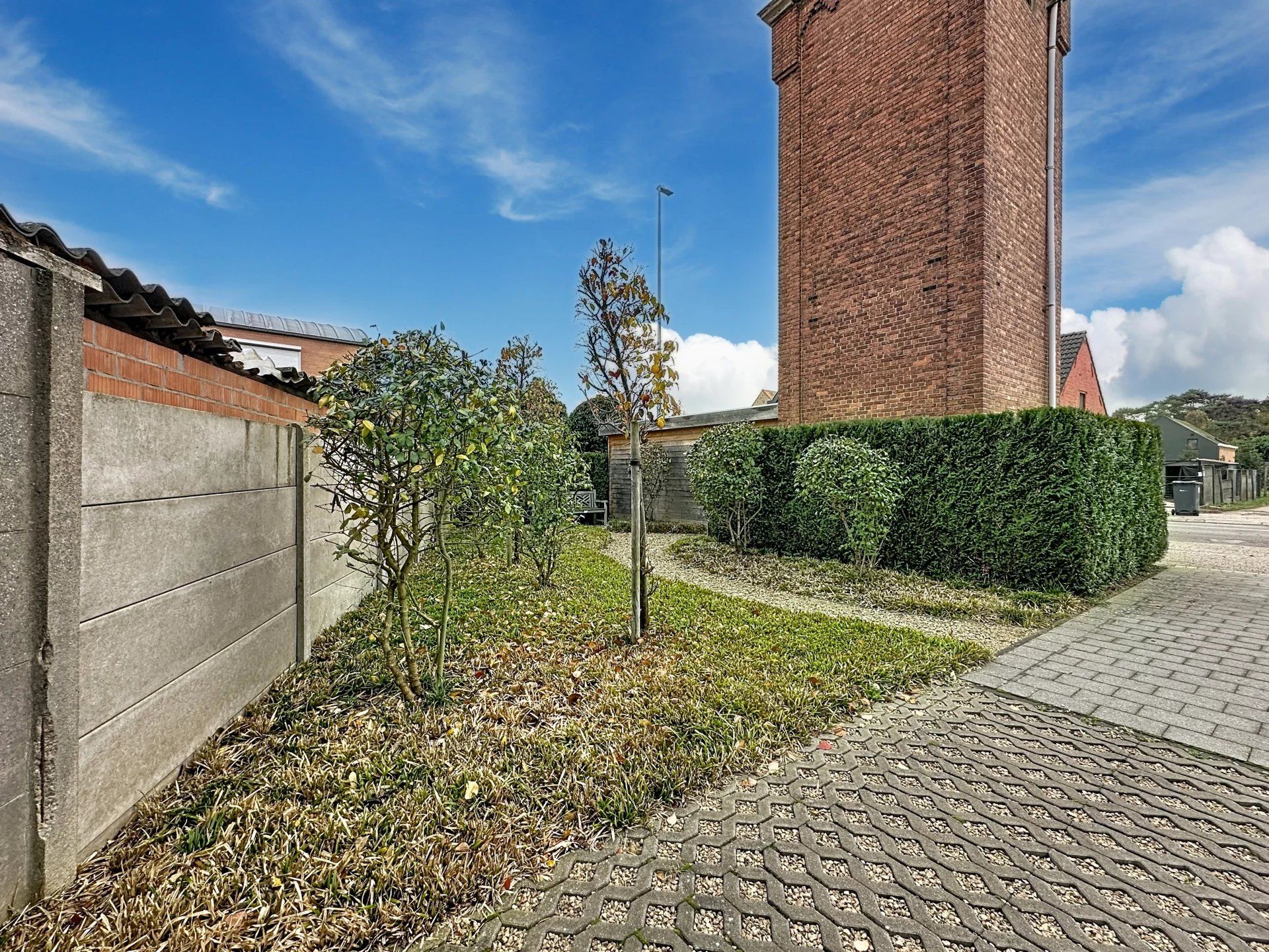 Modern en ruim appartement met 2 slaapkamers, staanplaats, berging en terras foto 16