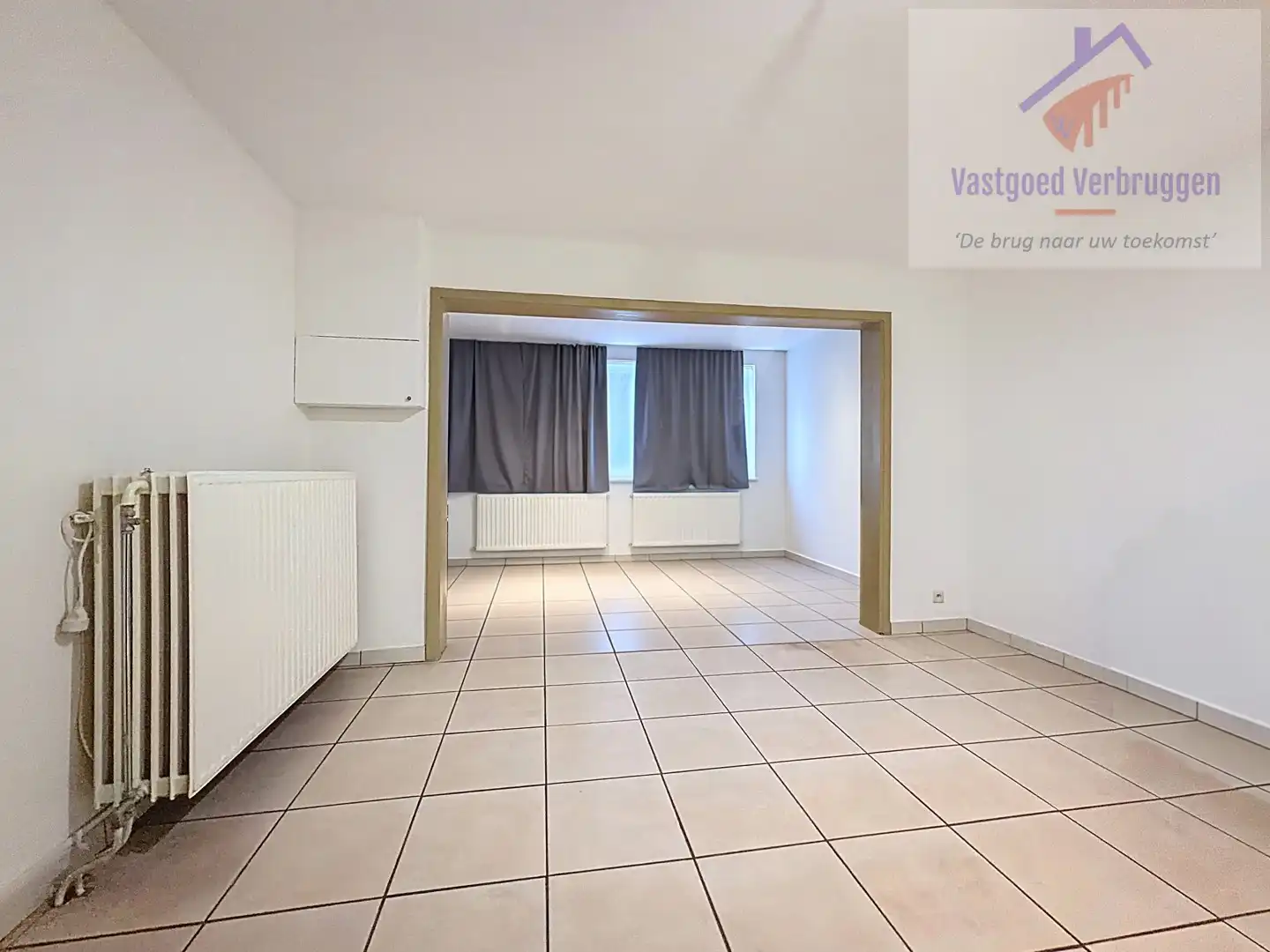 Rustig gelegen tof appartement nabij centrum foto {{pictureIndex}}