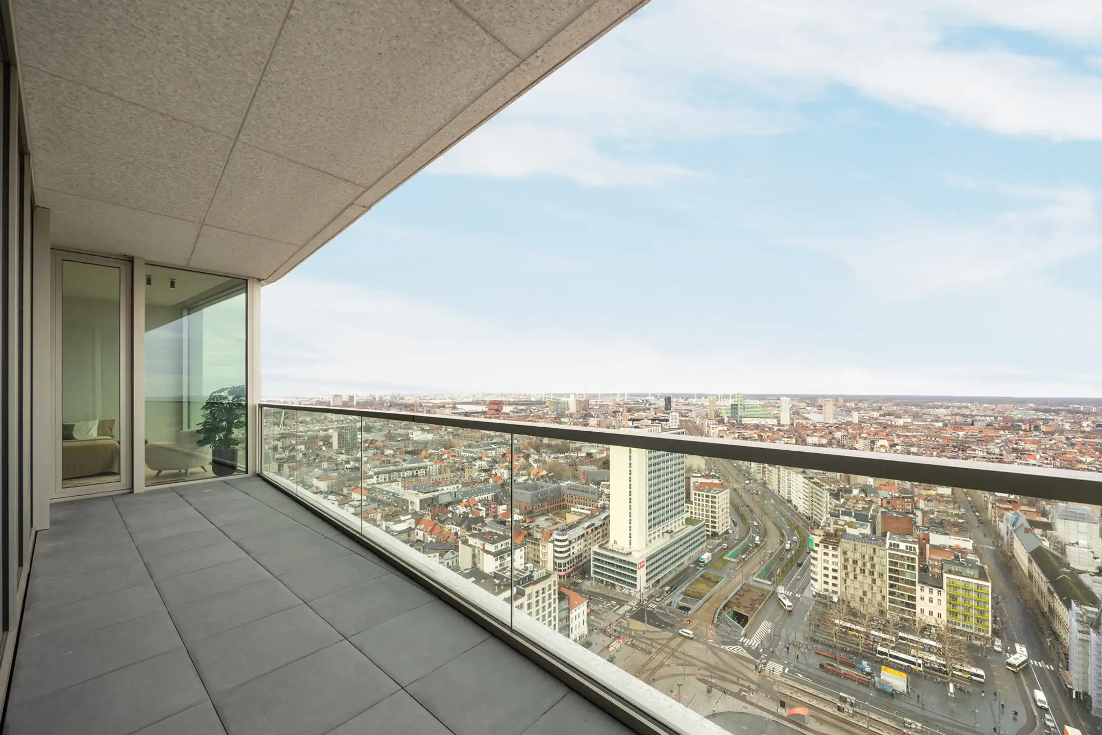 ANTWERPEN - Antwerp Tower  foto 7