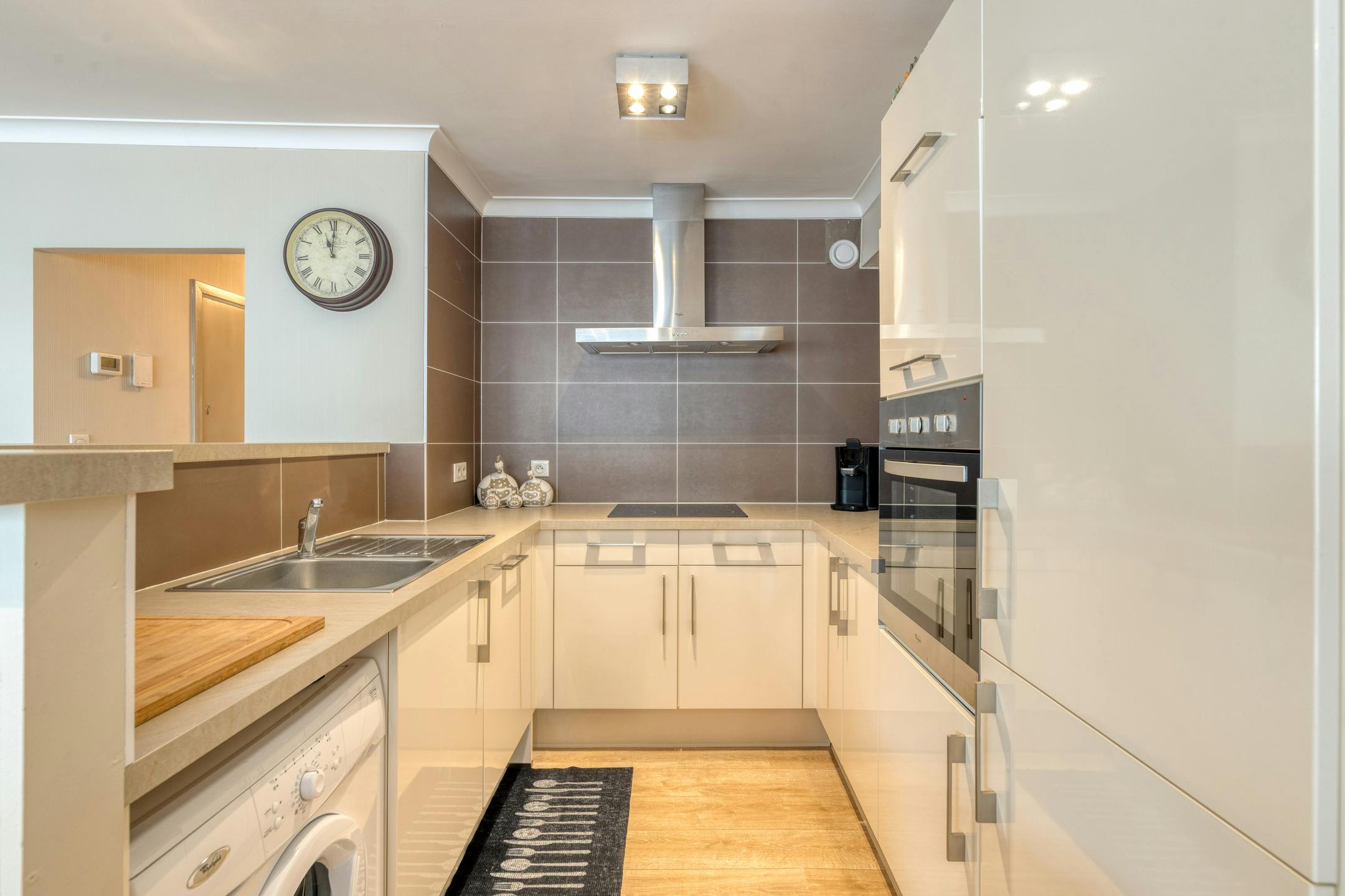 Instapklaar appartement te koop in Blankenberge foto 5