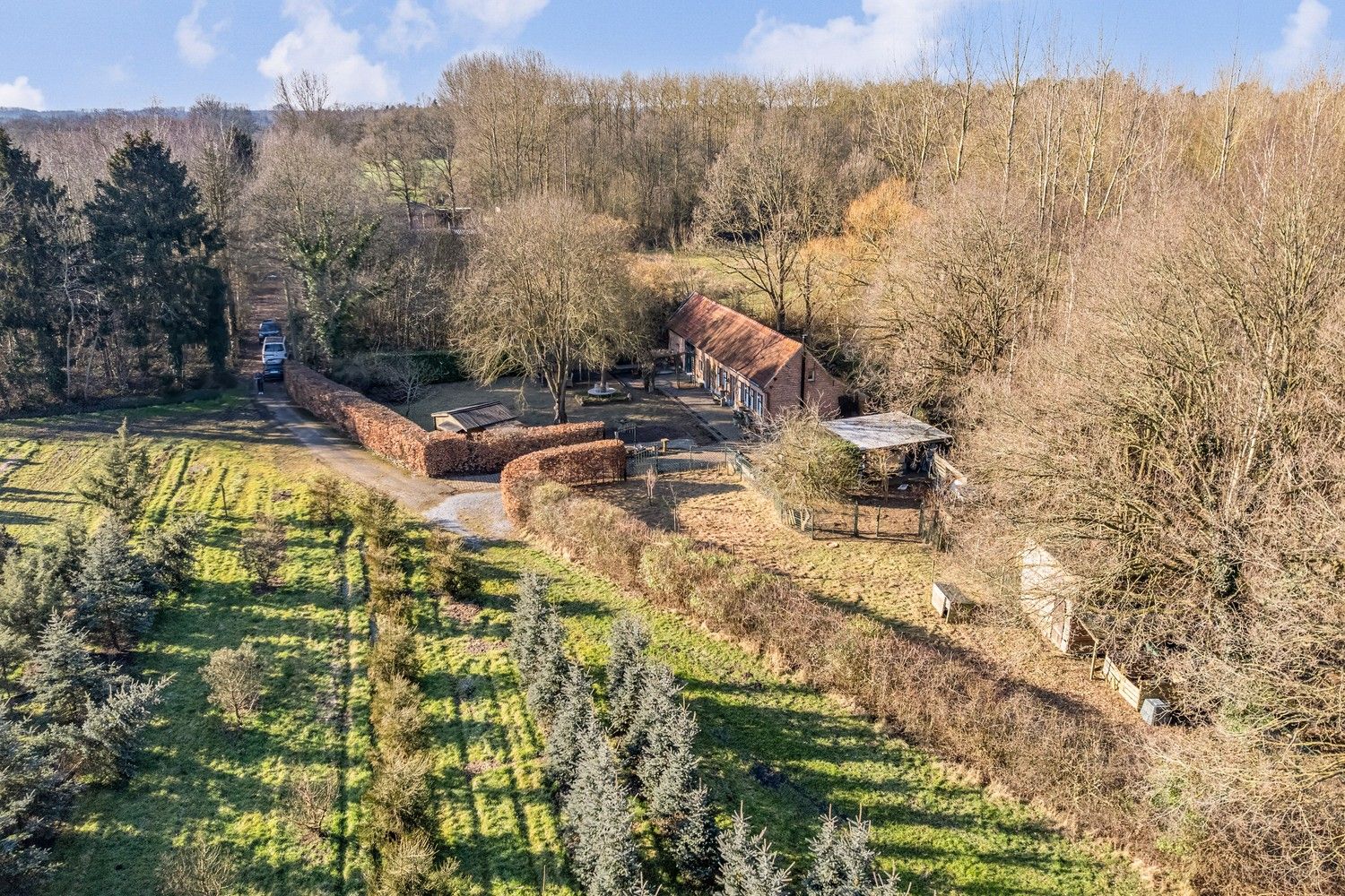 Prachtige hoeve in het groen foto 37