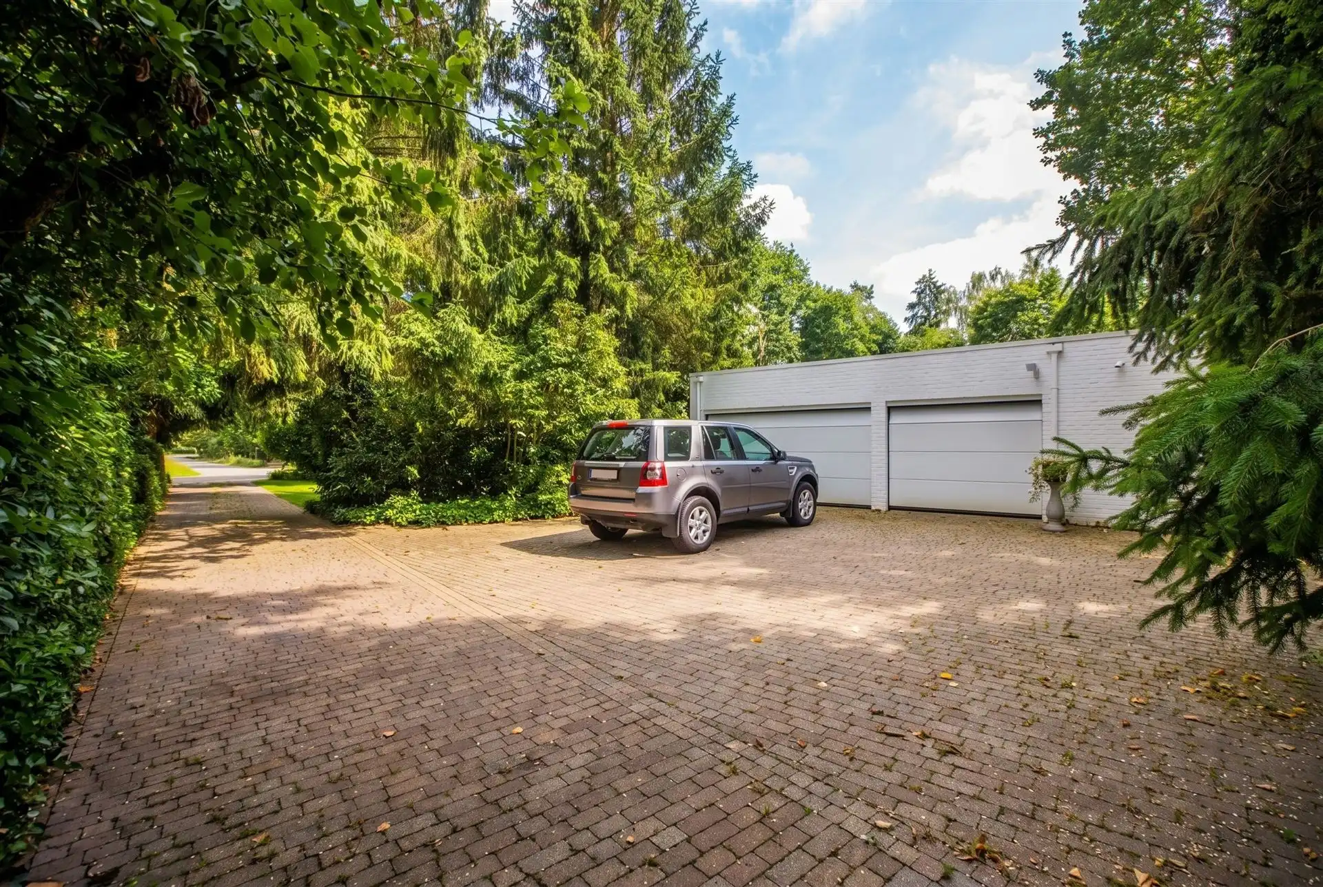 Vrijstaande villa op toplocatie aan de Zilverkust in Lanaken foto 32