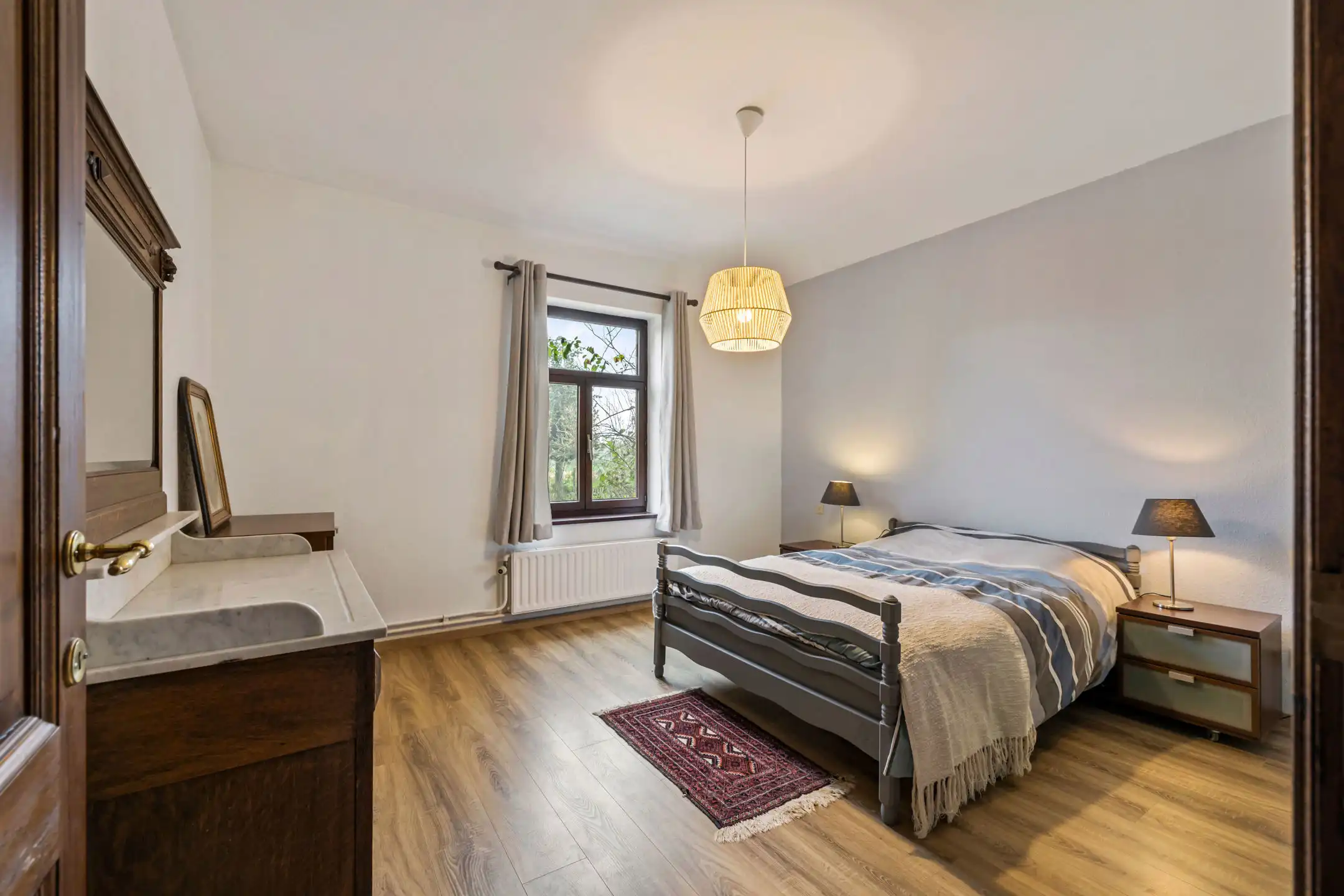 Prachtige villa 5 slpk te midden van de velden op +/- 50a foto 33