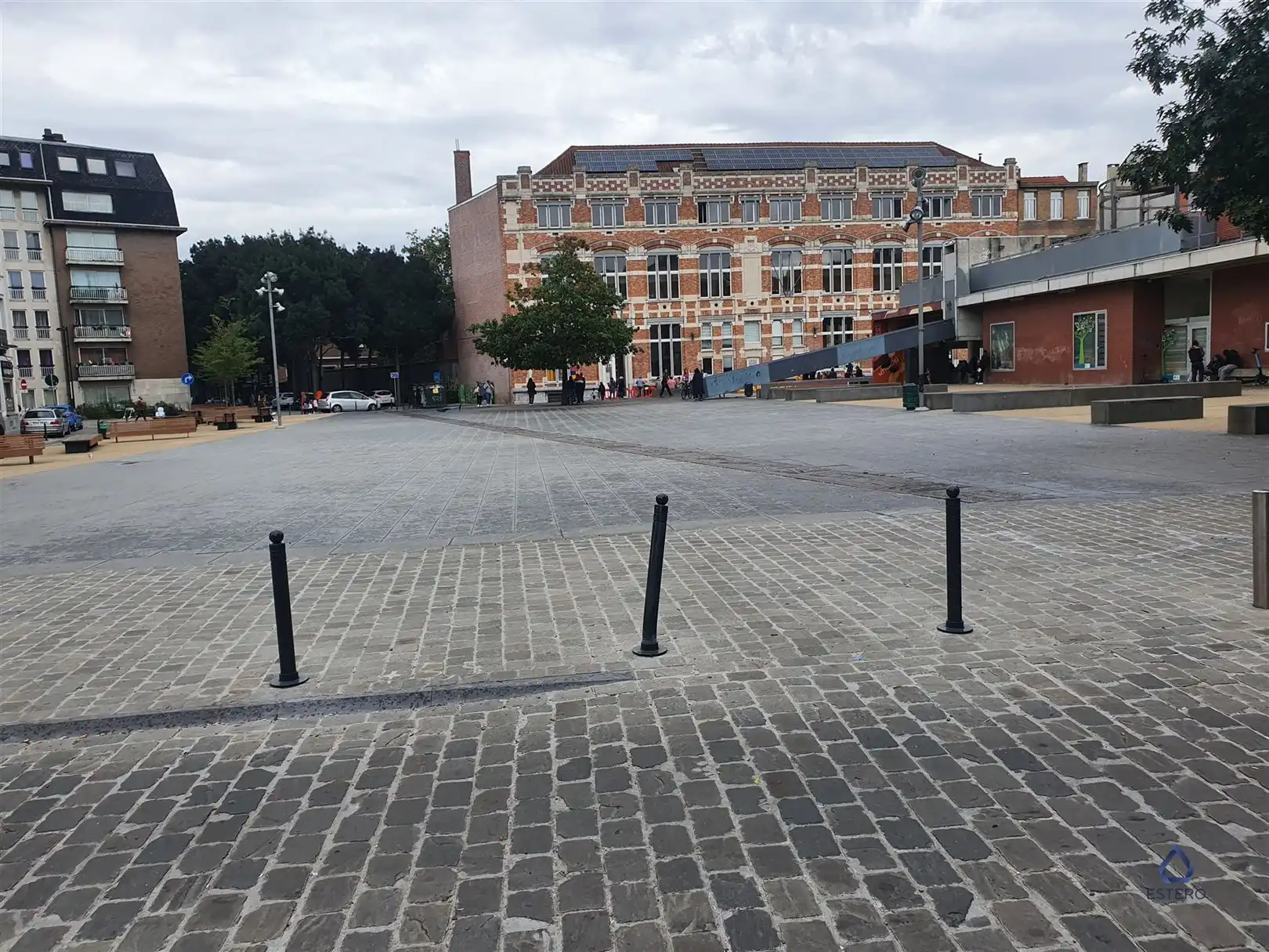 Top afgewerkt 2-slaapkamerappartement aan Tour & Taxis foto 21