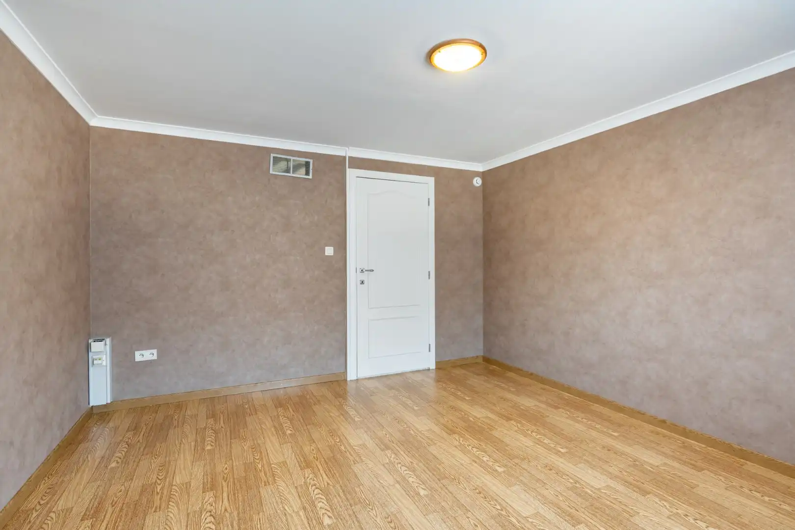 Comfortabele woning met sterke energieprestatie (label A), in landelijk woongebied. foto 34