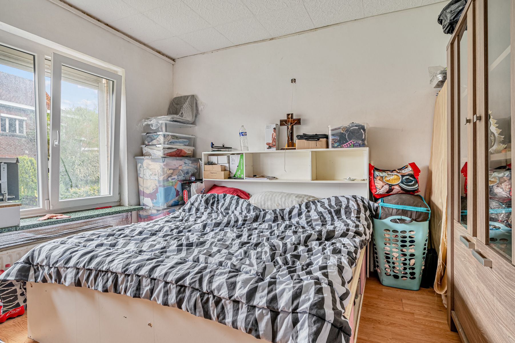 Te renoveren Bungalow volledig onderkelderd foto 17