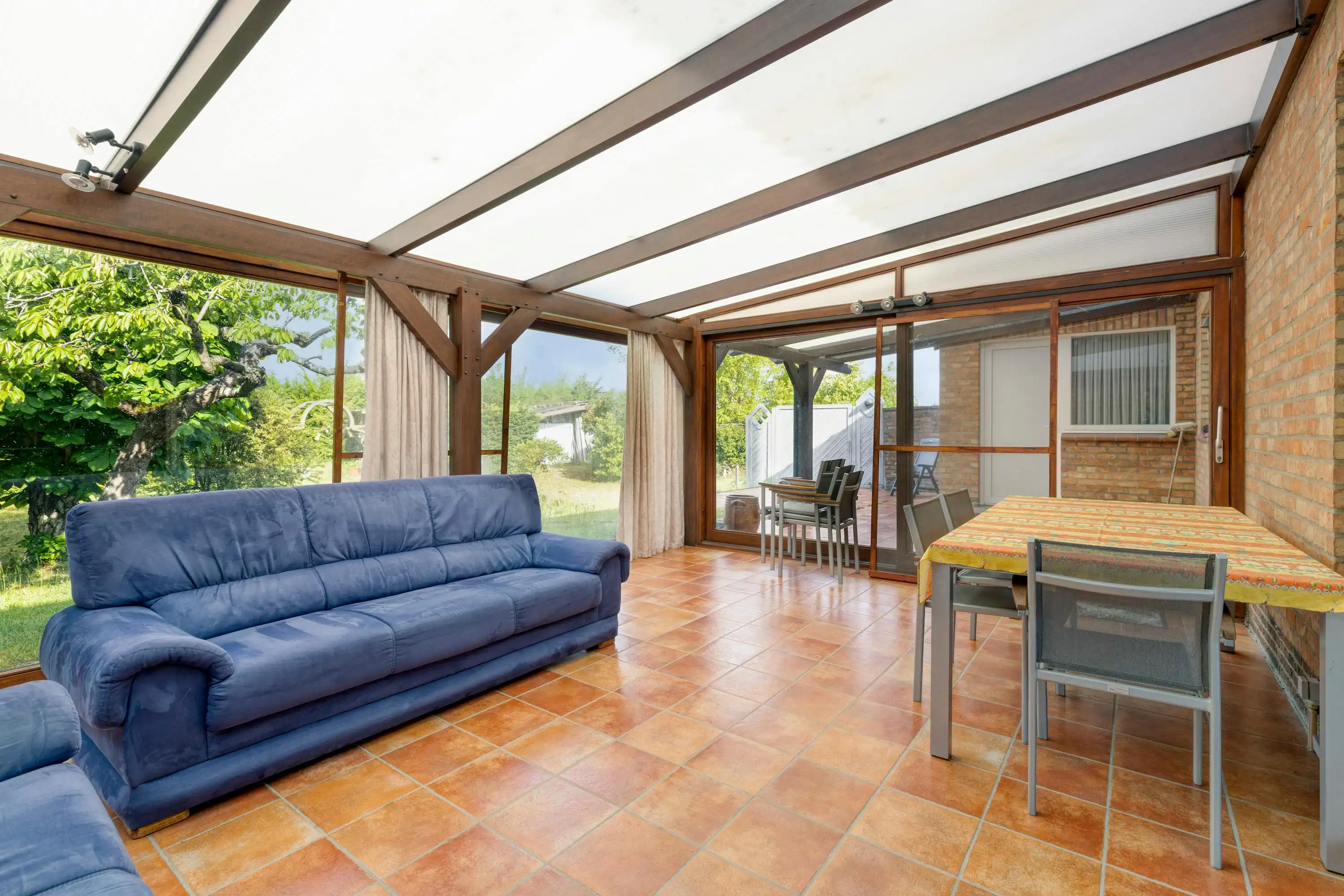 Gelijkvloerse villa met ruime tuin op een perceel van 2113m² foto 7