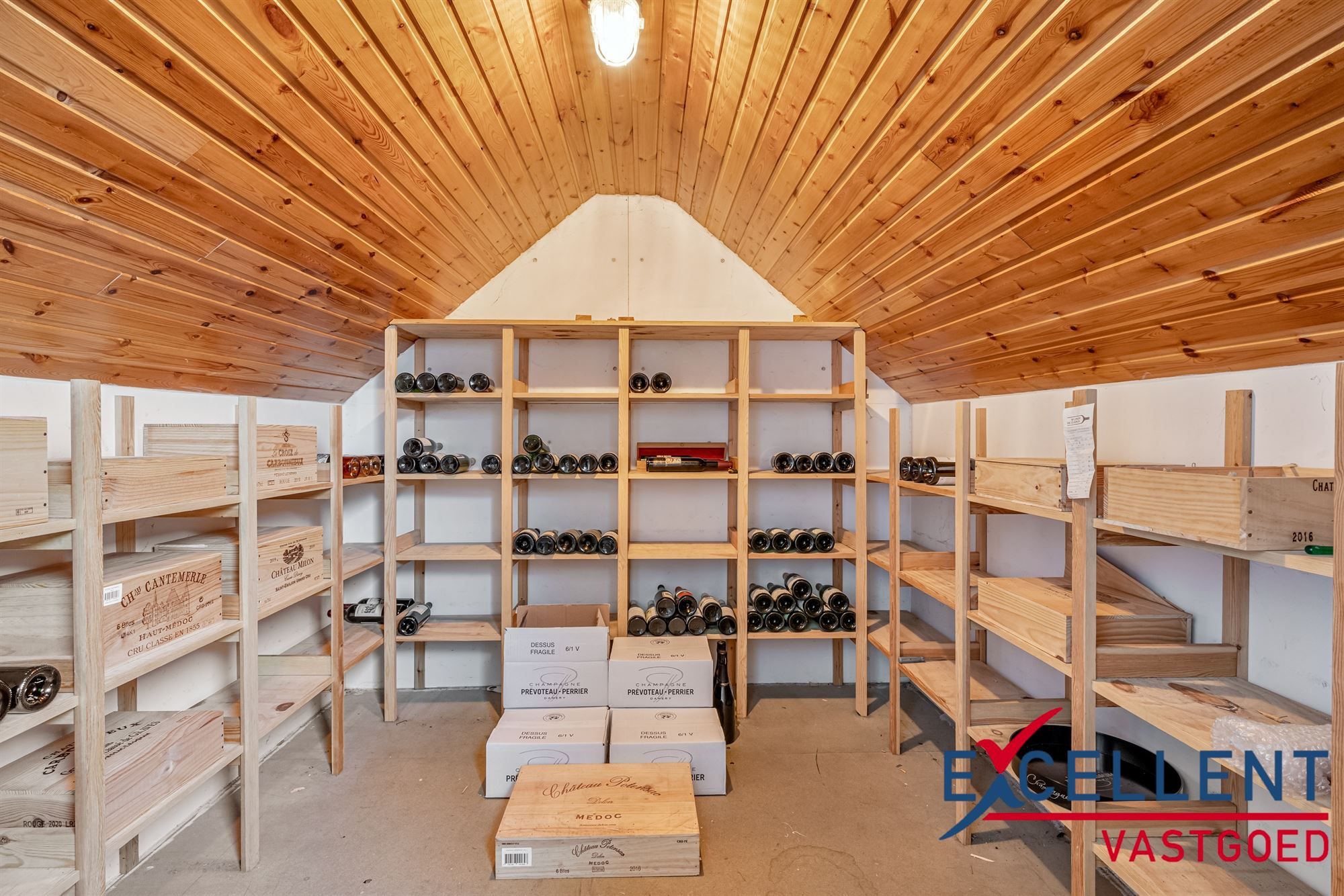 Prachtige en ruime woning in doodlopende straat te koop foto 15