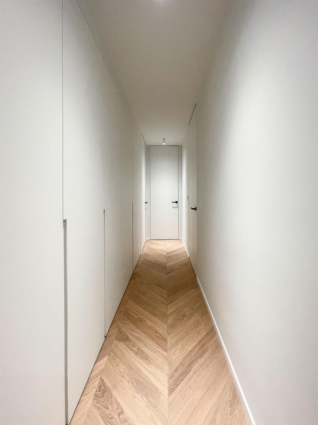 Volledig gerenoveerd, gemeubileerd appartement... foto 10