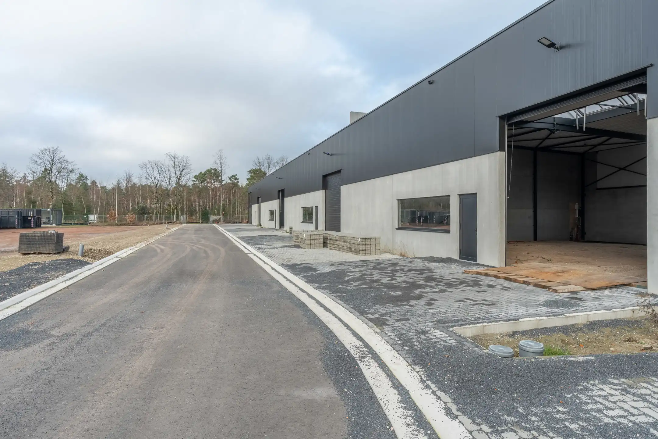 Nieuwbouw KMO-Unit (379m²) op ideale locatie in Beerse foto 42