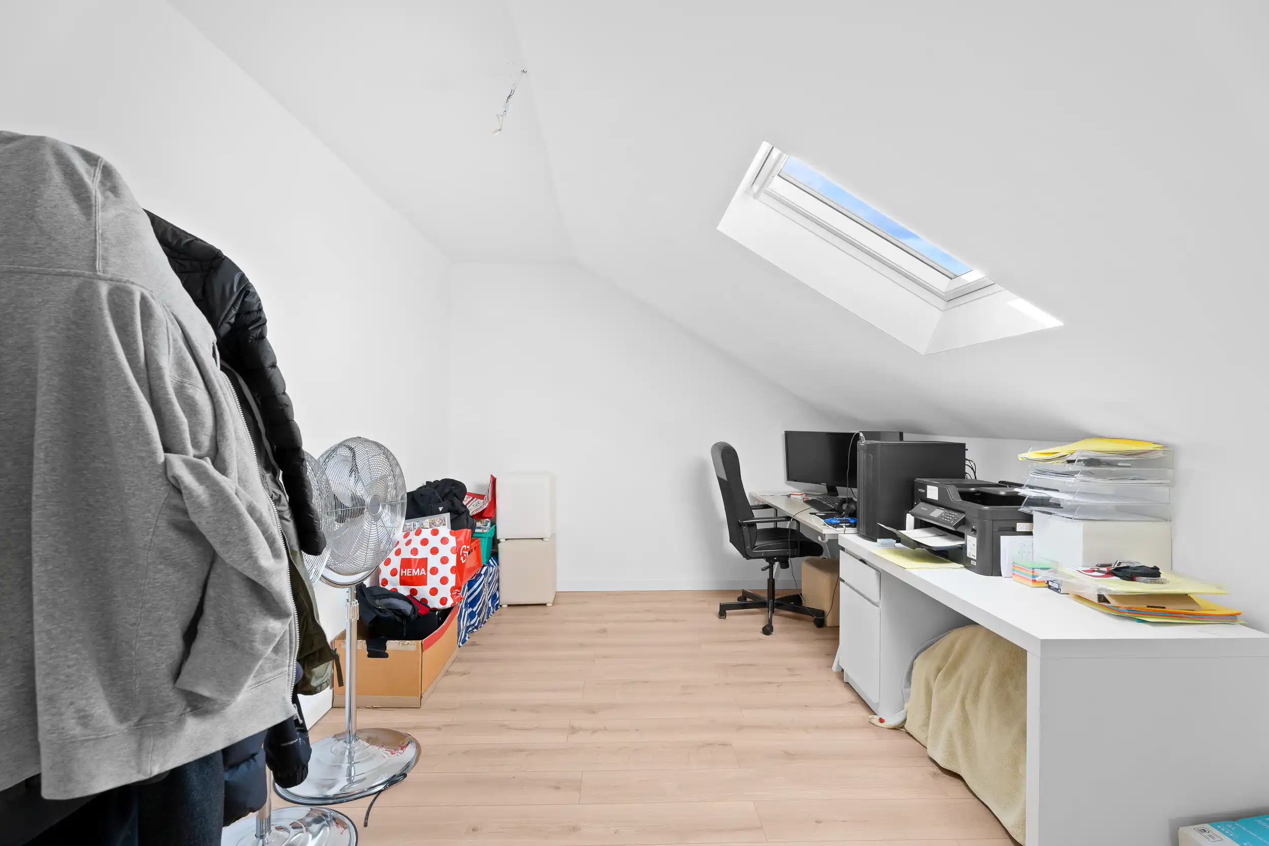 Villa in Leerne: 5 slaapkamers, 2 badkamers en pure klasse foto 14