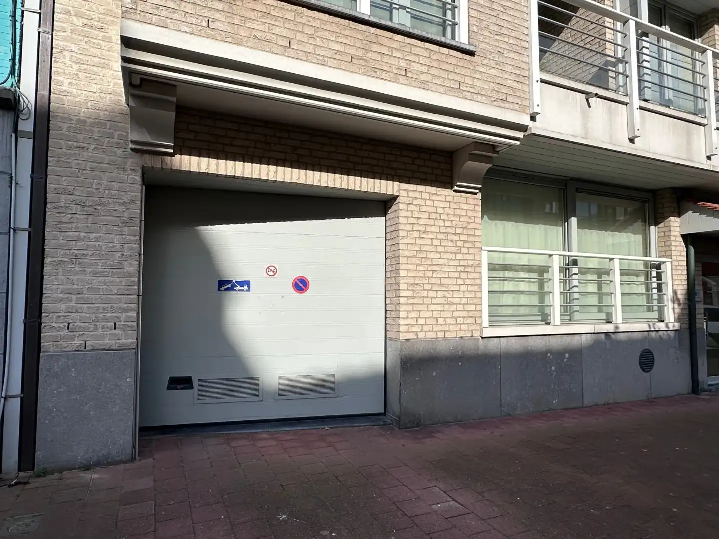 Goed bereikbare garagebox aan de Zoutelaan in Knokke foto 8