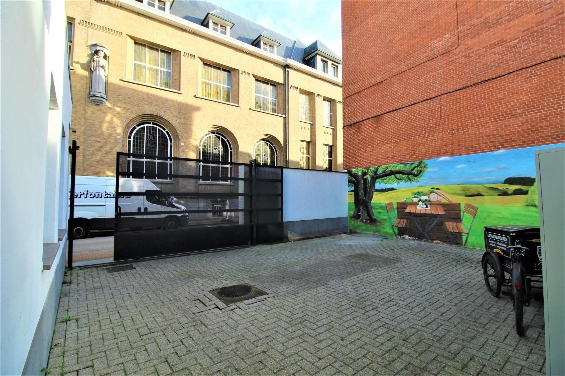 Handelshuis 900m² met terras/parking aan de Havermarkt foto 7