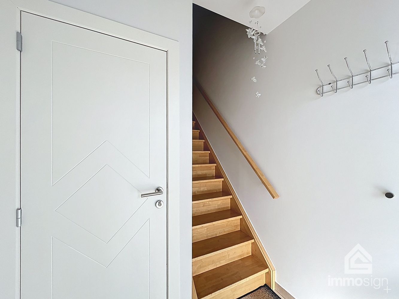 Instapklaar duplexappartement met 2 slaapkamers, heerlijk terras en een autostaanplaats foto 16