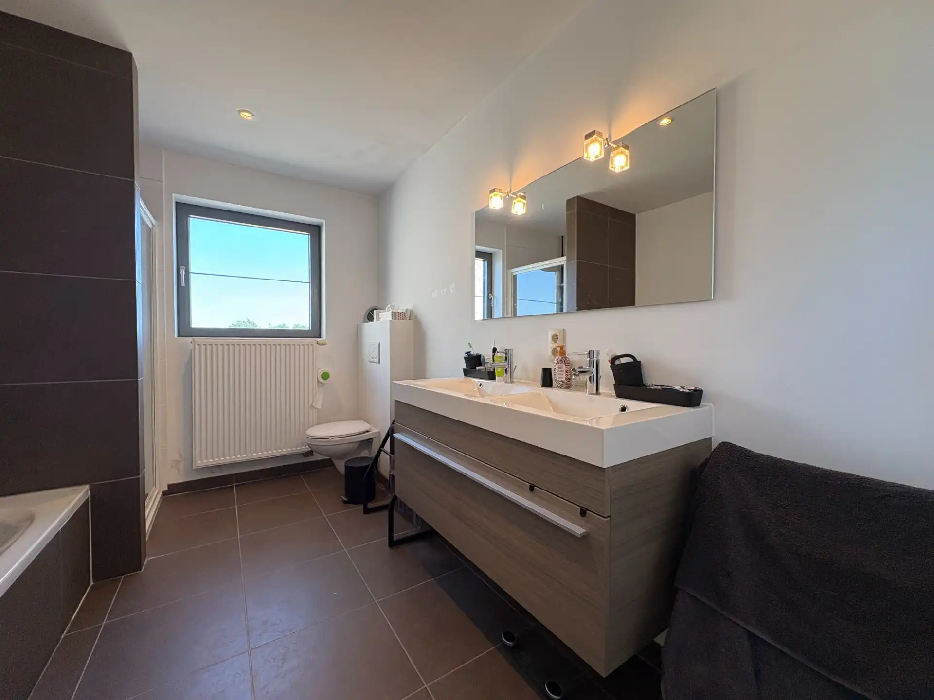Recente half open woning in Oudenaarde foto 11