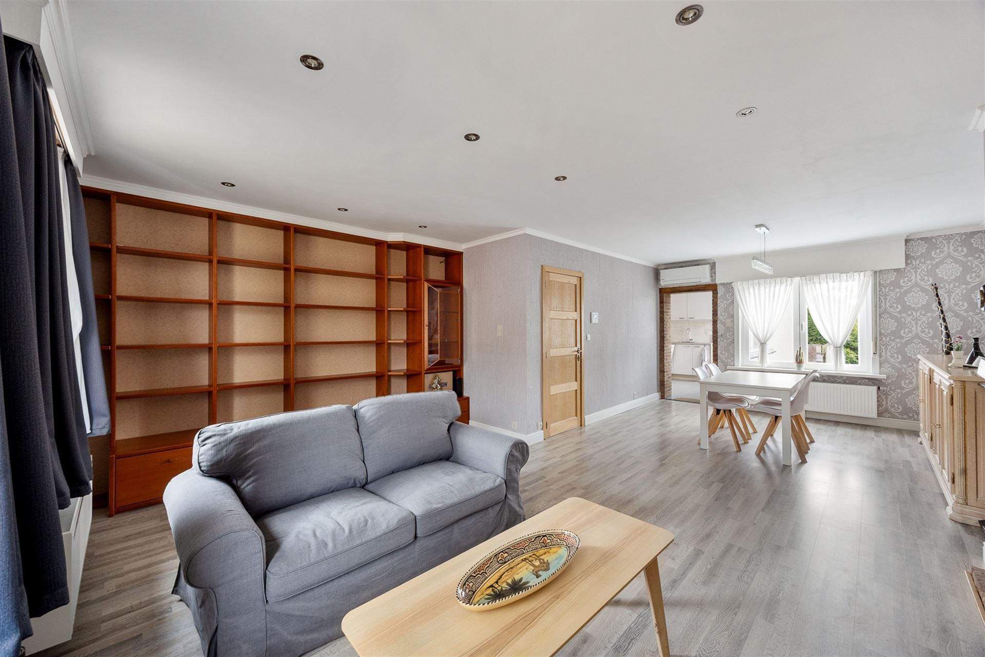 Recent Gerenoveerd Duplex-Appartement met Terras foto 3