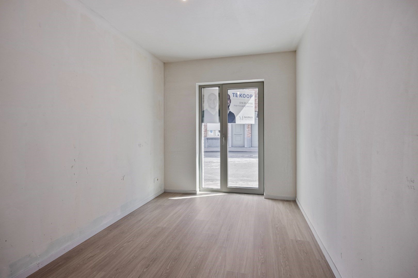 Luxueus gelijkvloers 3-slaapkamerappartement met tuin en terras! 6% BTW mogelijk  foto 15