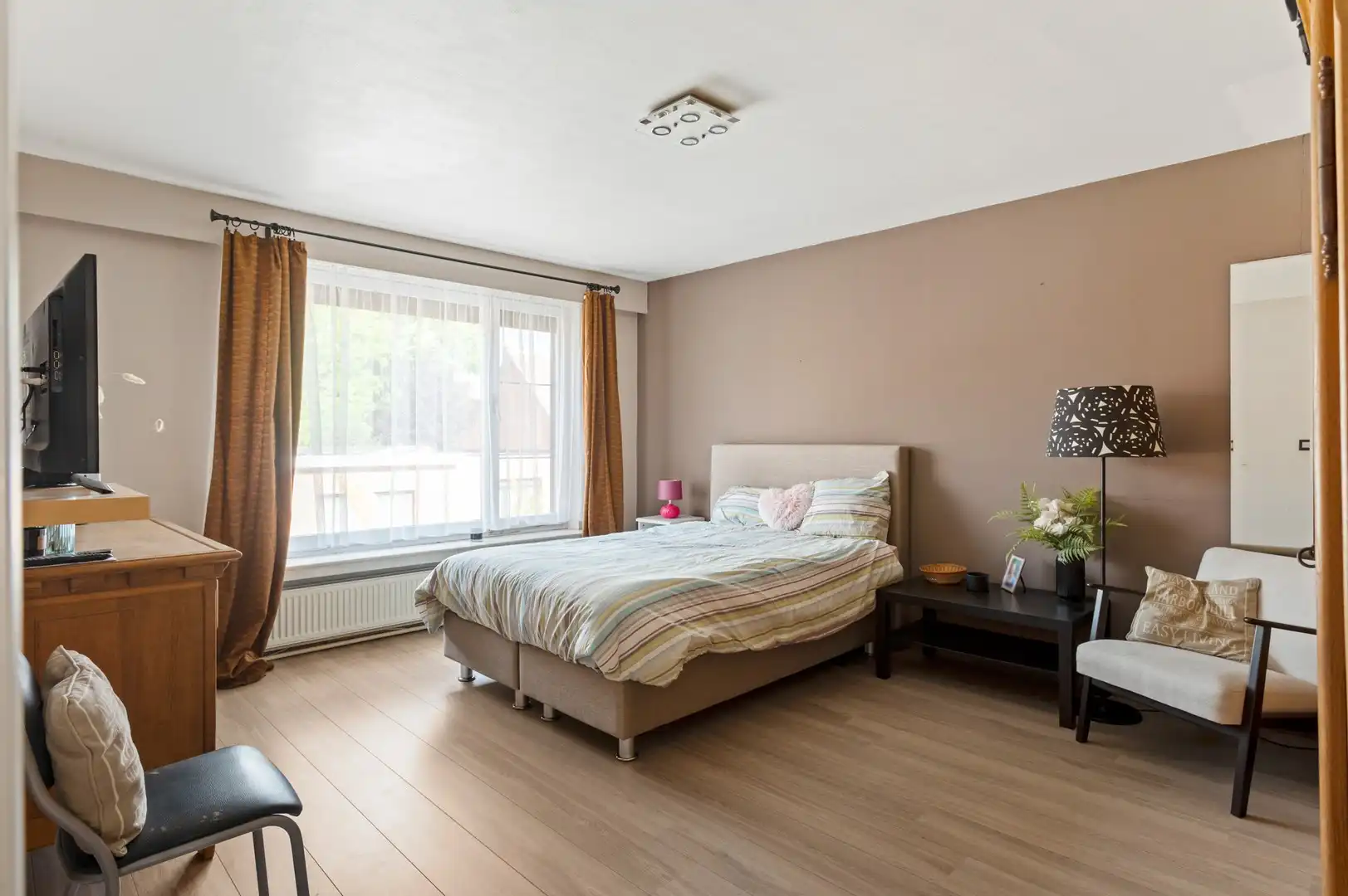 Commercieel glv met 3-slpk woonst op toplocatie in centrum foto 21