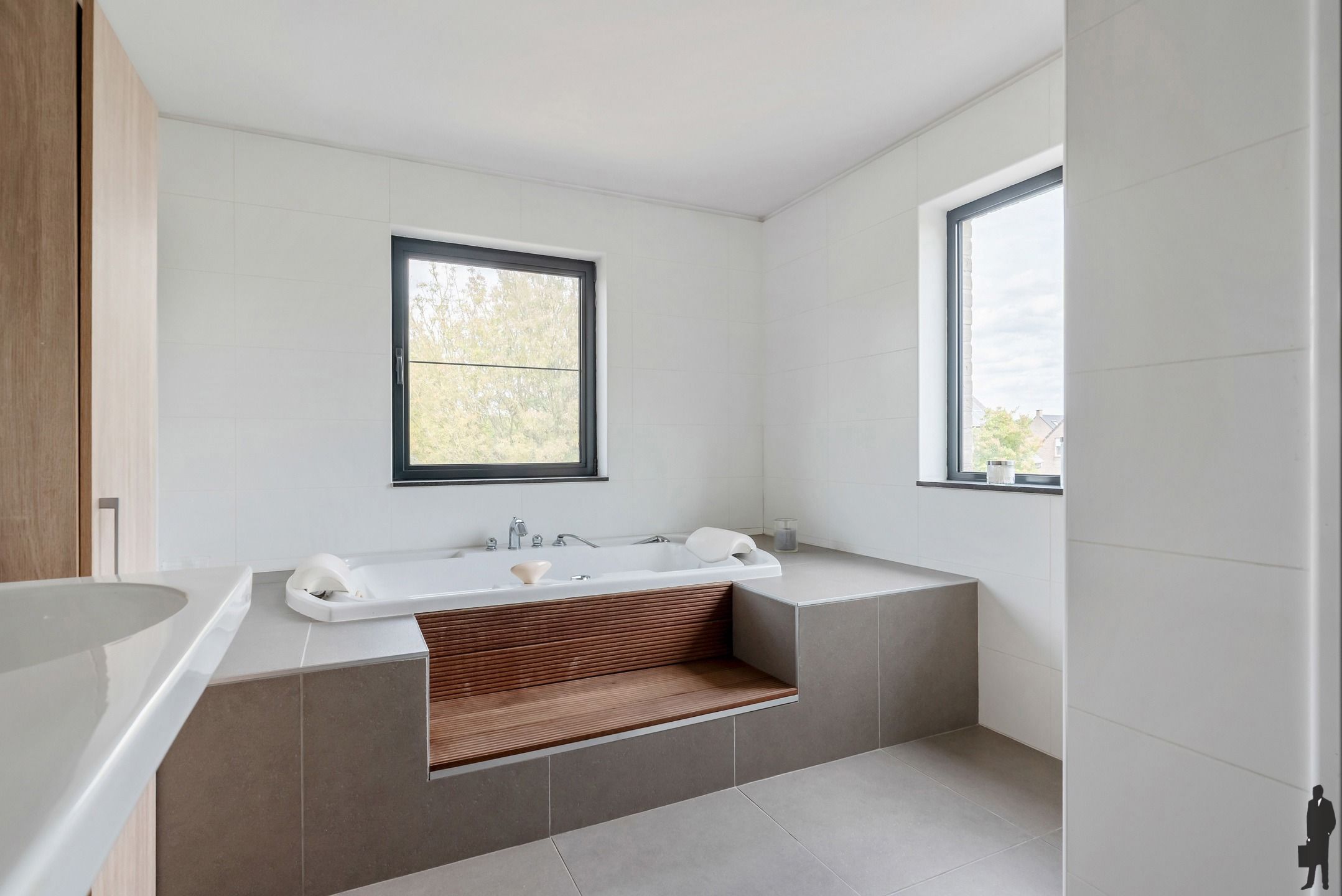 Instapklare woning met zwemvijver in Hoogstraten! foto 28