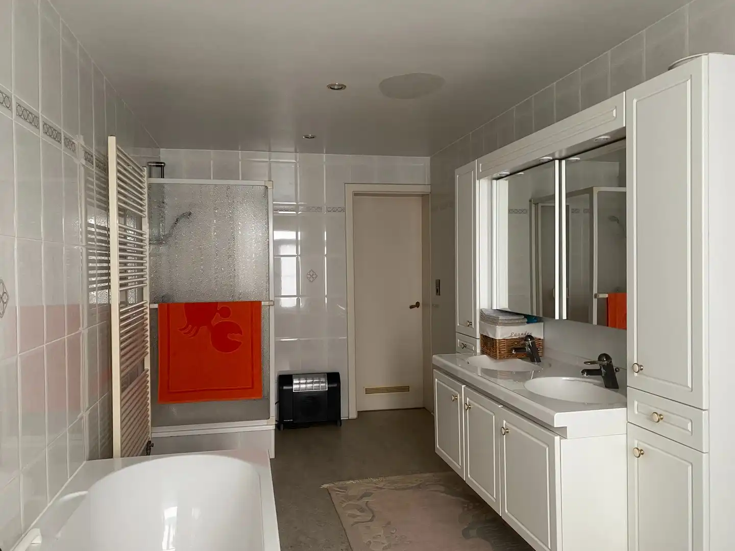 Handelspand met ruime woonst in het hart van Geraardsbergen foto 16