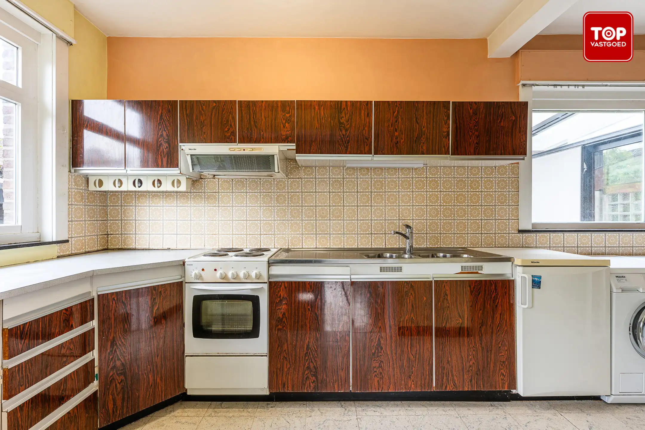 Karaktervolle renovatiewoning op toplocatie in Kolegem.  foto 12