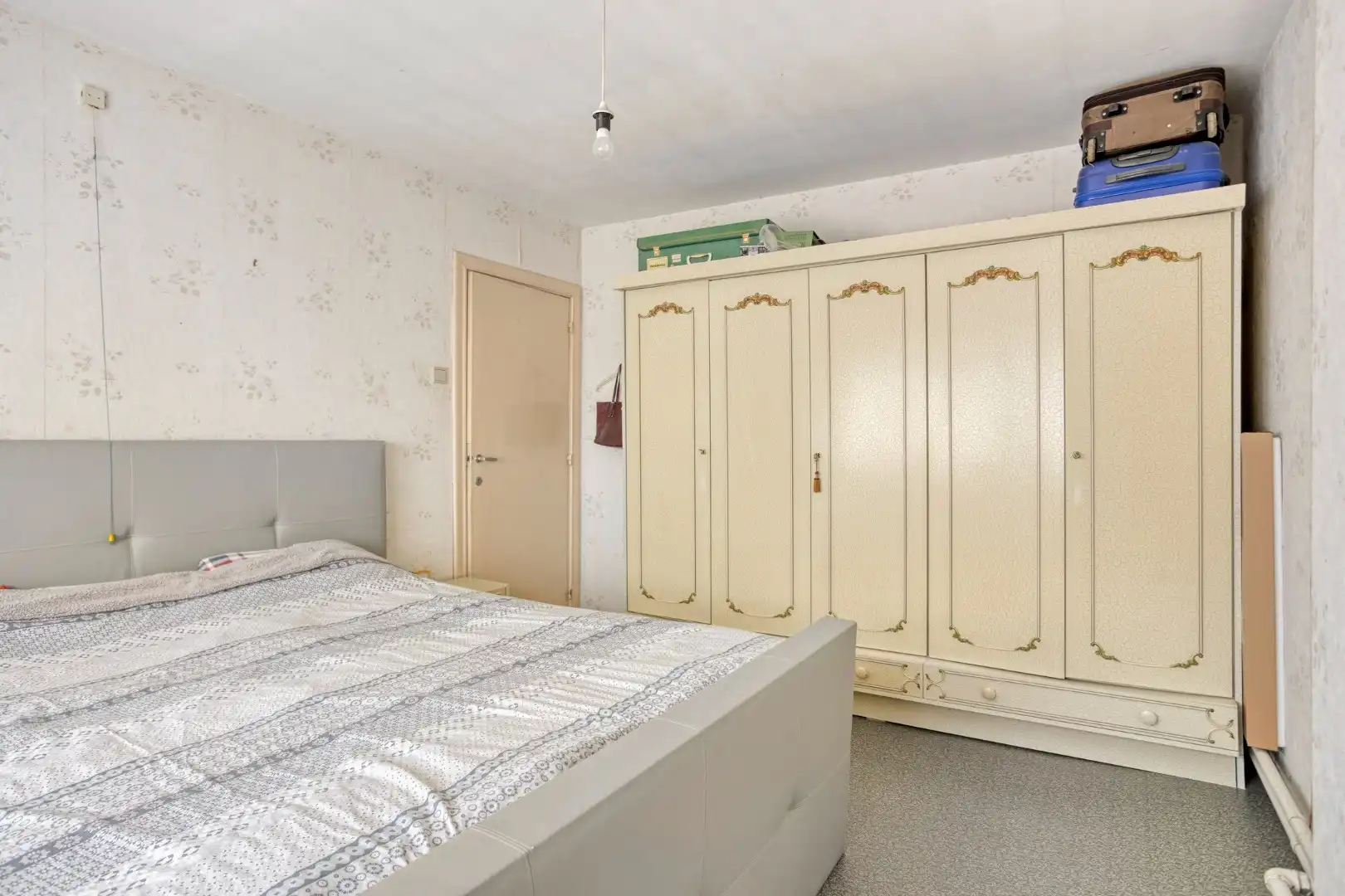 Woning met diepe tuin, garage en vernieuwd geïsoleerd dak, centrum Borgloon foto 16