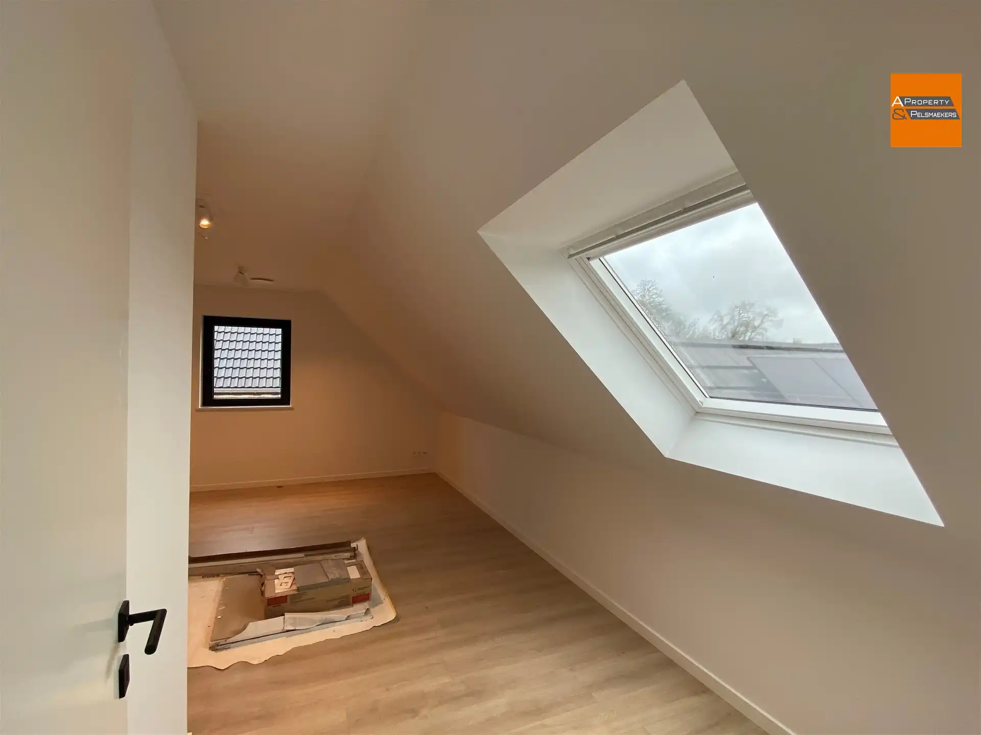 5-Slaapkamerwoning met 3 Badkamers in Everber foto 25