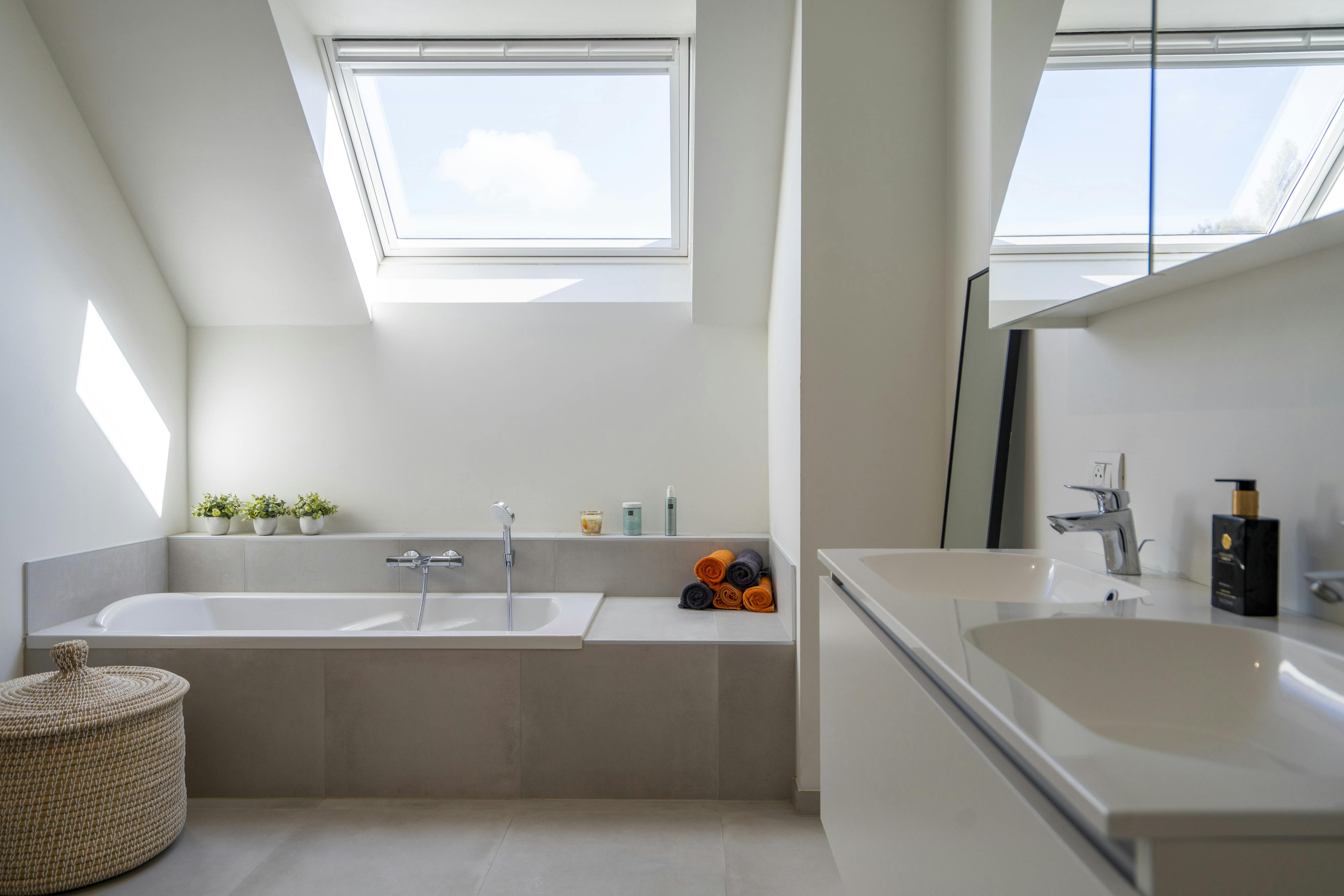 Instapklaar huis te koop te Kortrijk foto 5