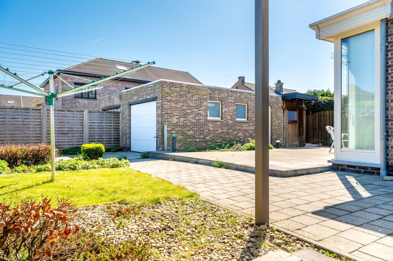 Lichtrijke woning met open leefruimte en garage! foto 21