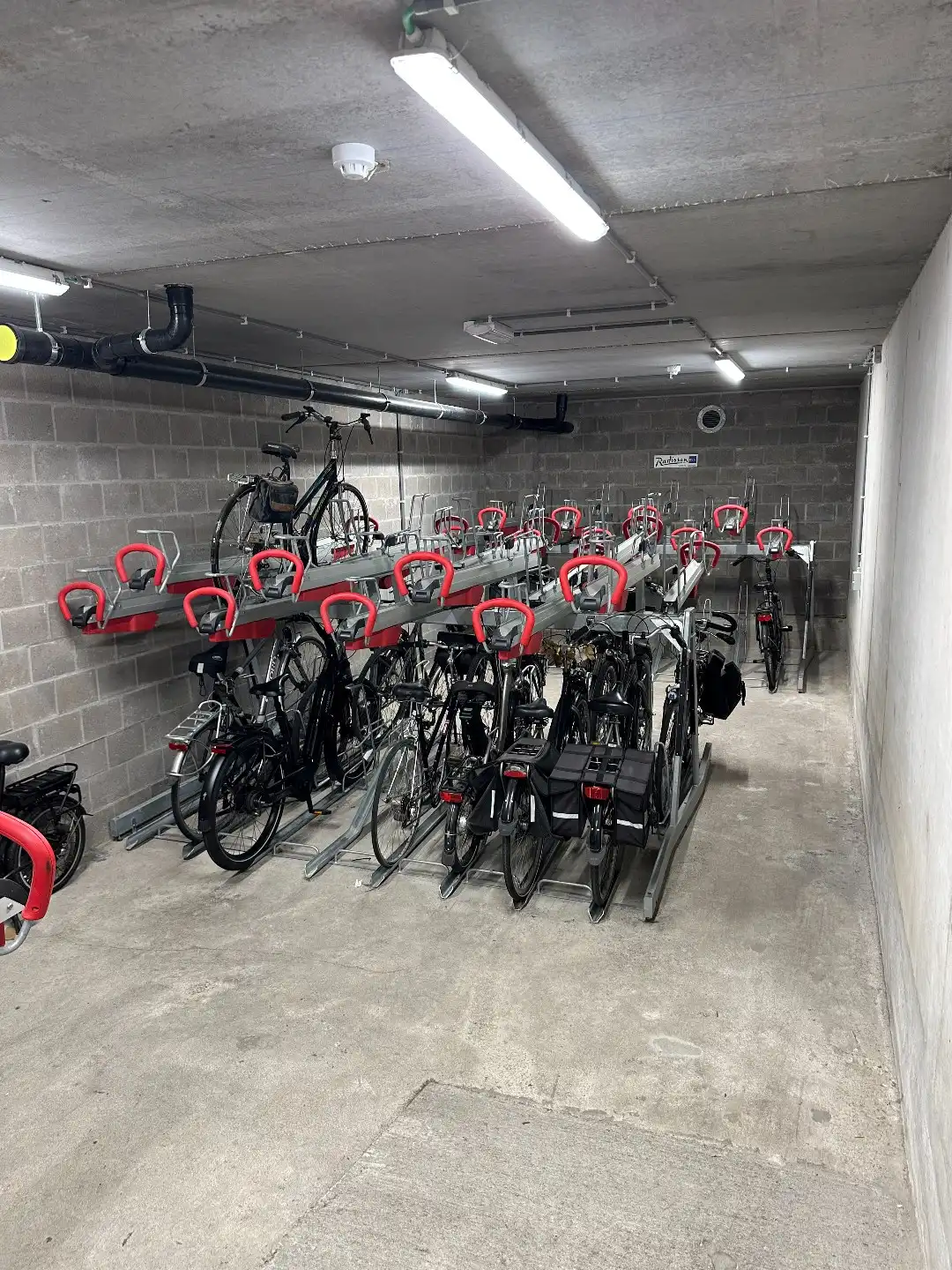 Prachtig appartement (117 m²) met 2 slpk en mooi terras, (+ autostaanplaats), Brugge foto 18