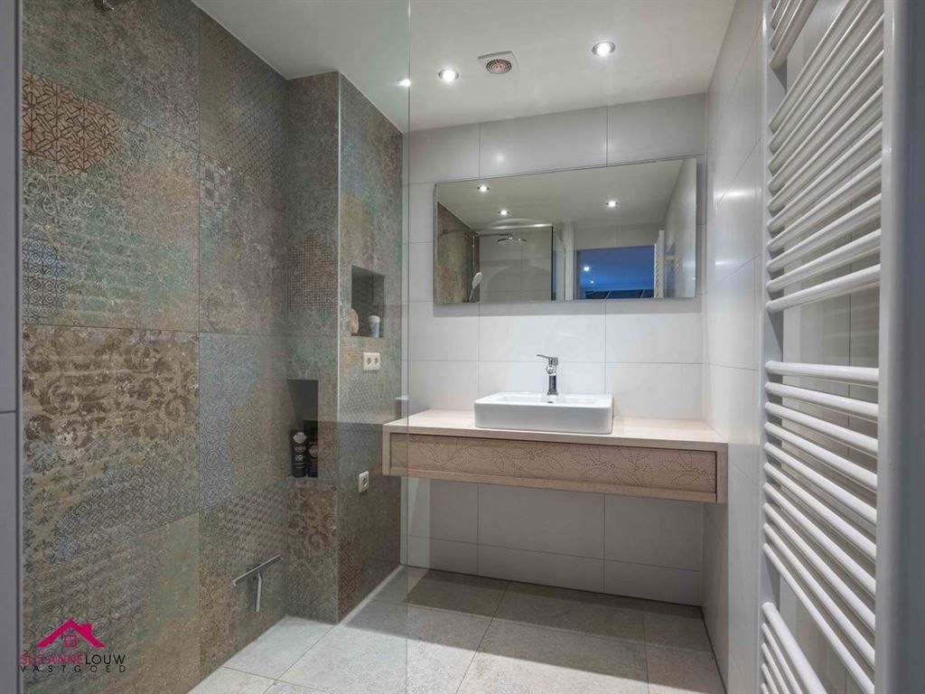 Gerenoveerde vrijstaande woning foto 30